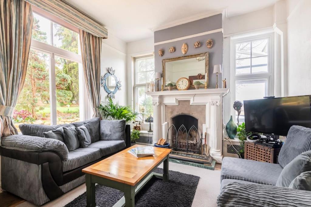 Uplands House Tewkesbury