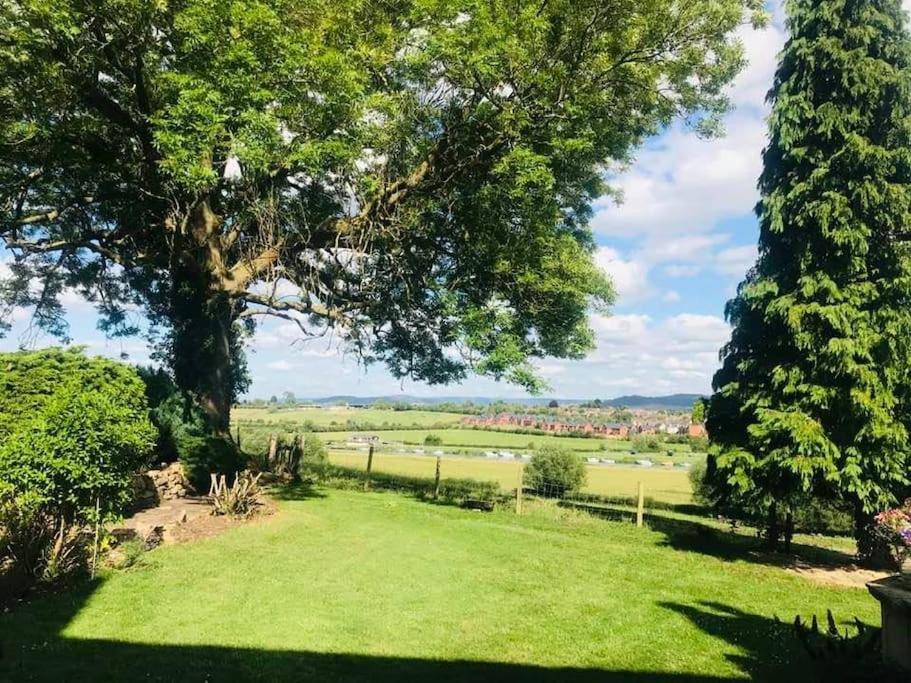 Uplands House Tewkesbury