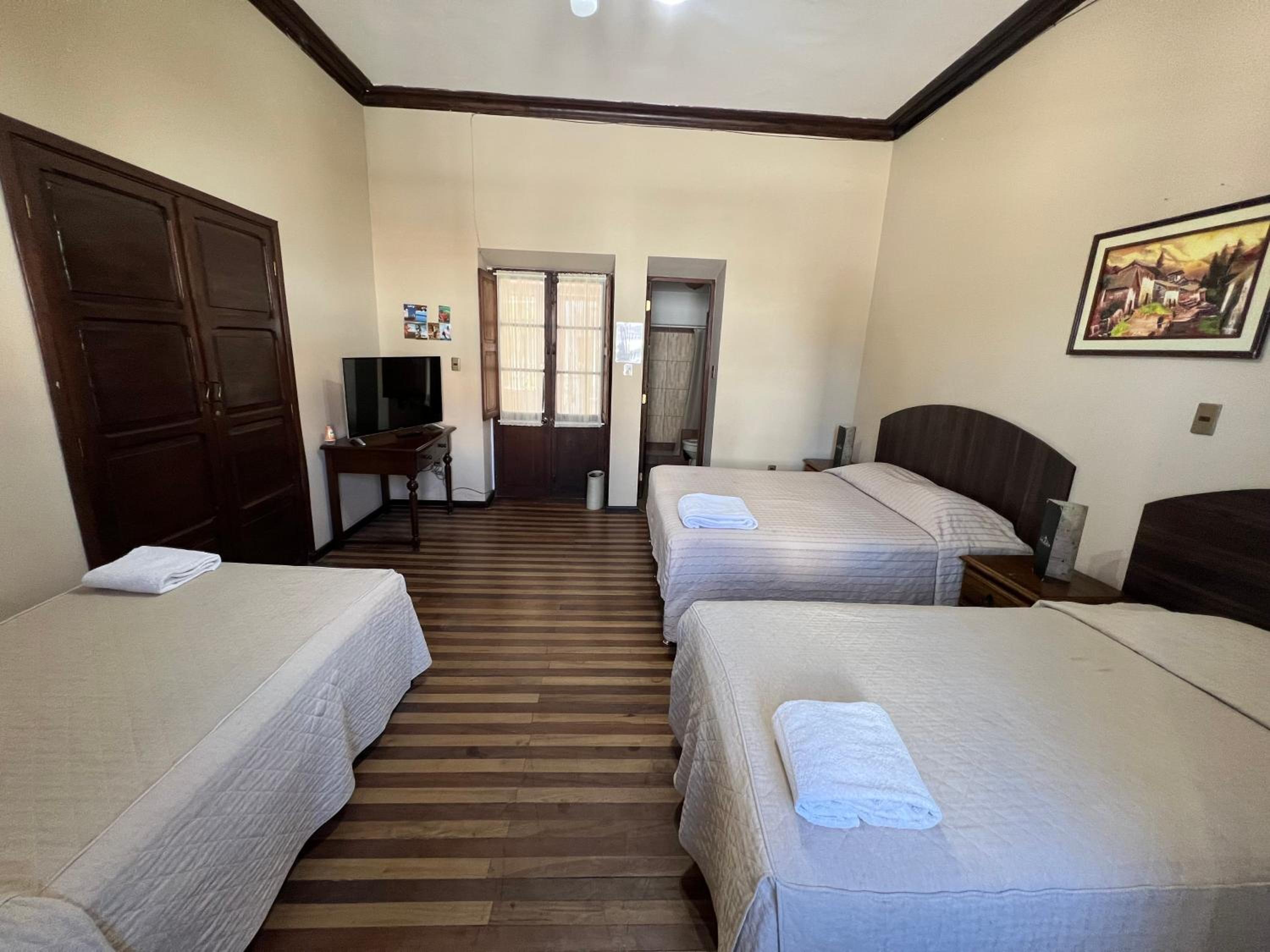 Culta Hostel & Cultural Center