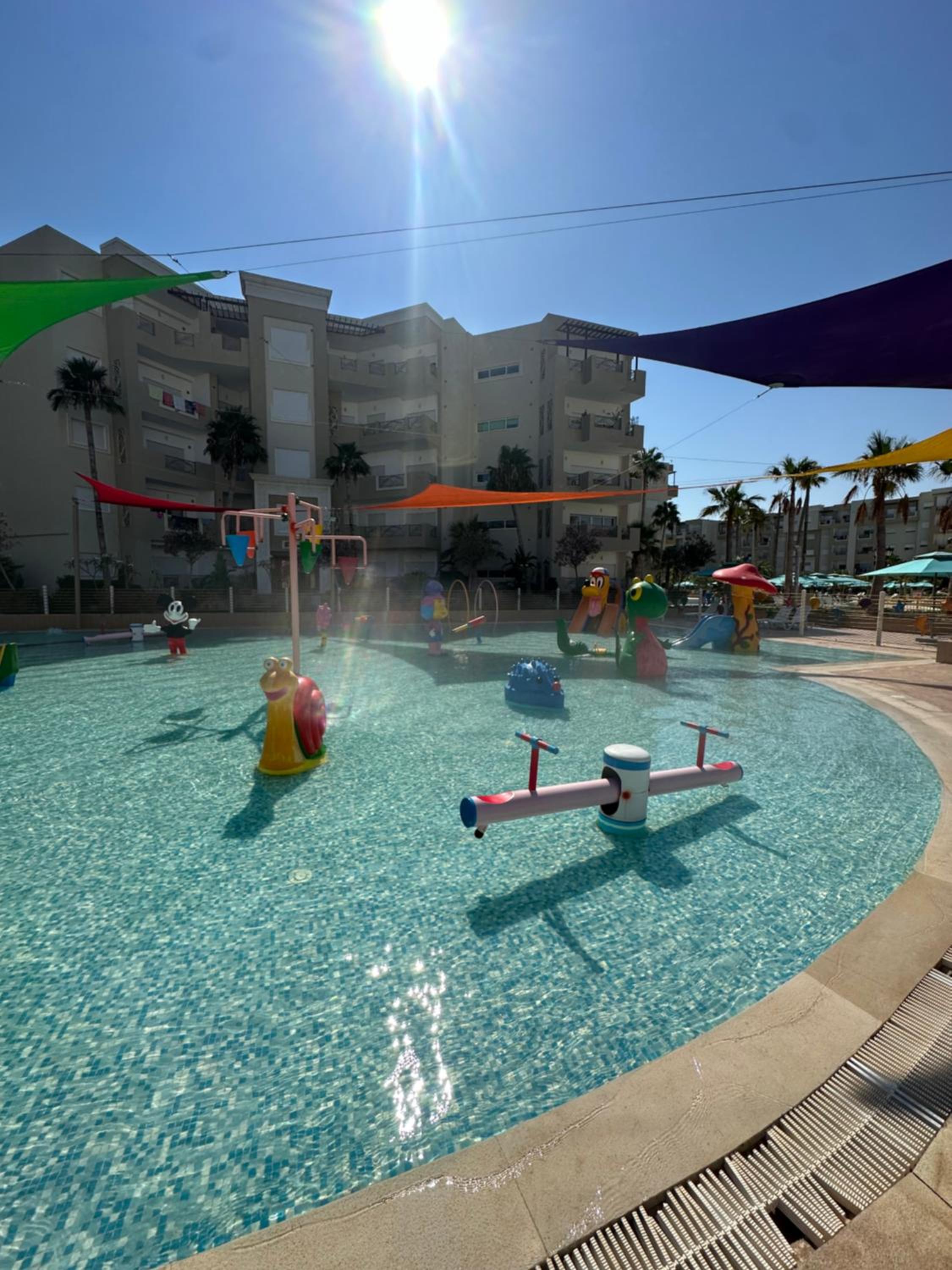 Palm Lake Resort - Appartement terrasse
