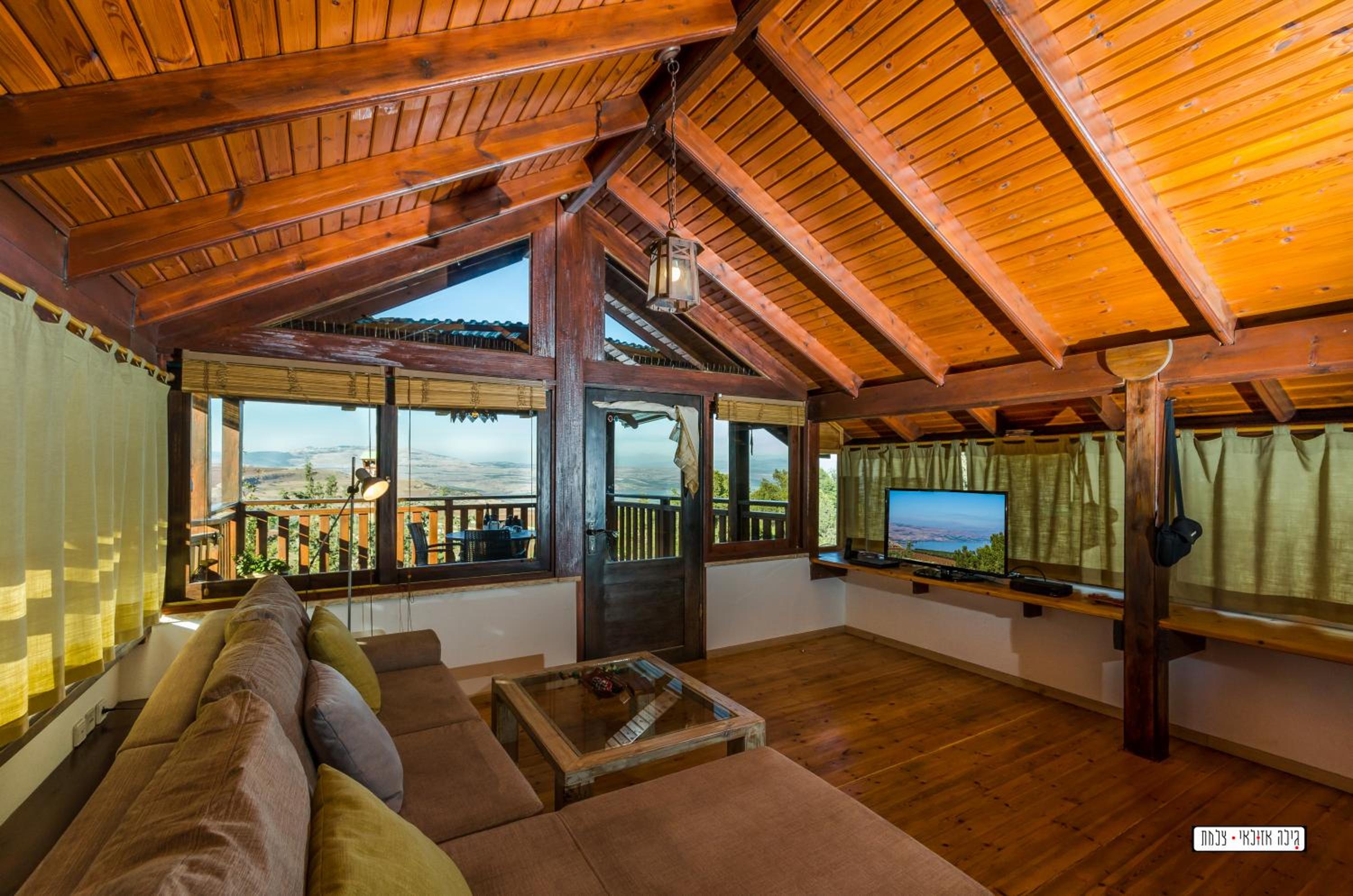 Photo 37