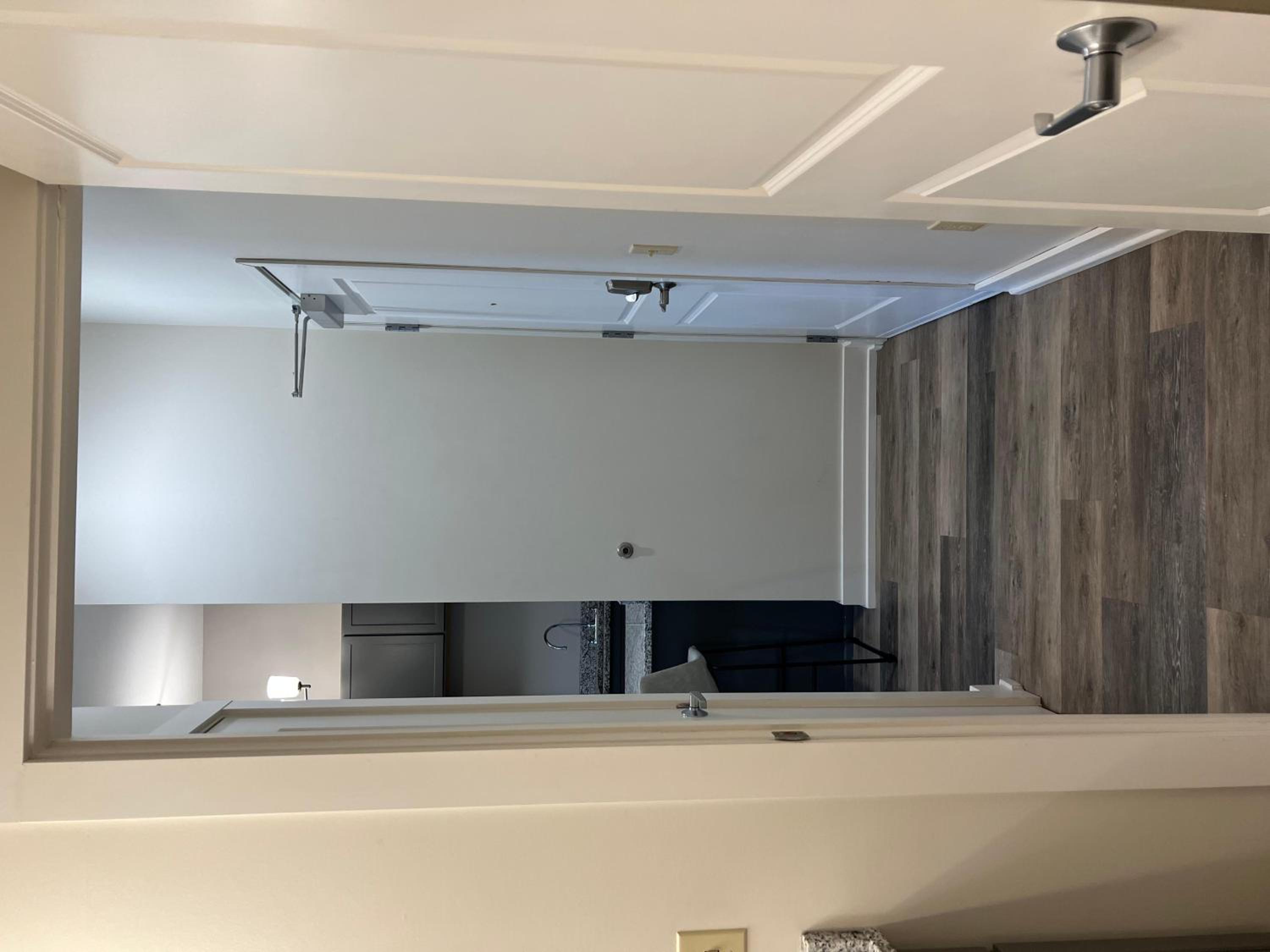 Strongback Suite 205 view 3