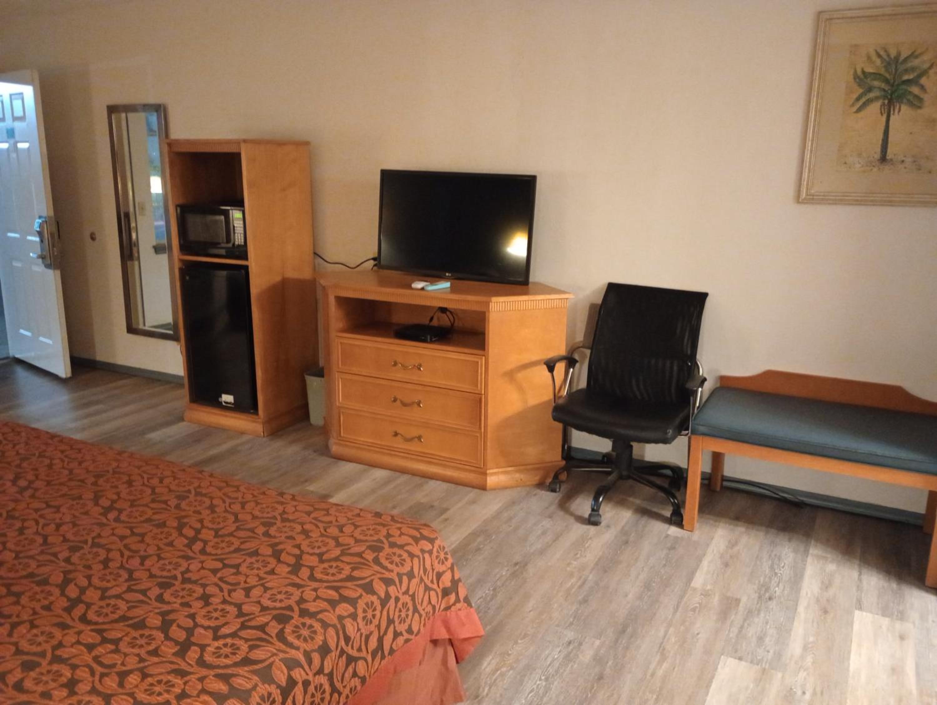 Photo 18