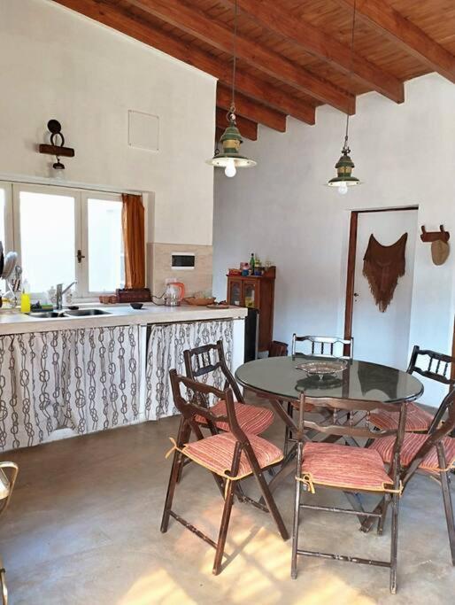 Casa rural, vista al cerro