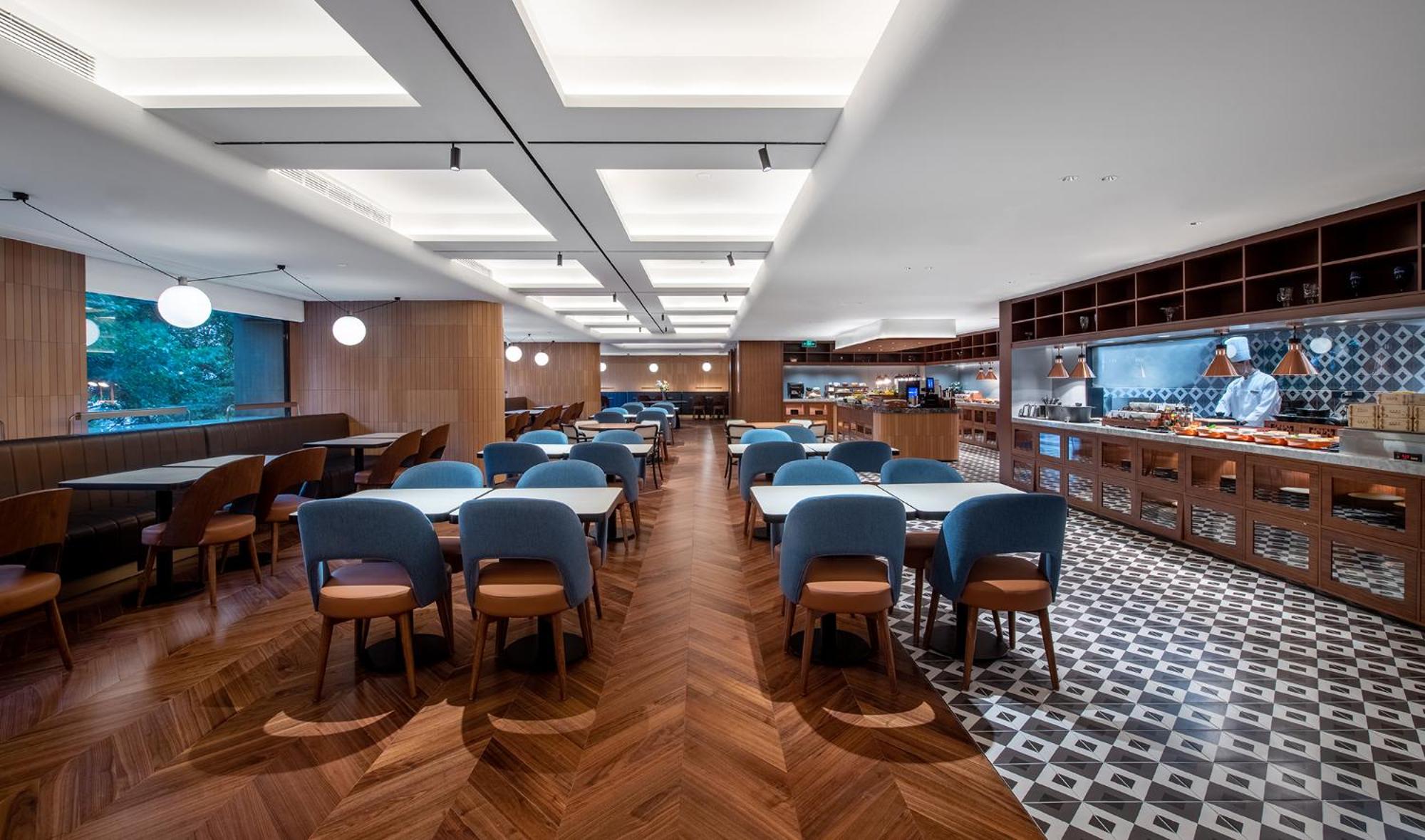 Intercity Hotel Guangzhou East Railway Station