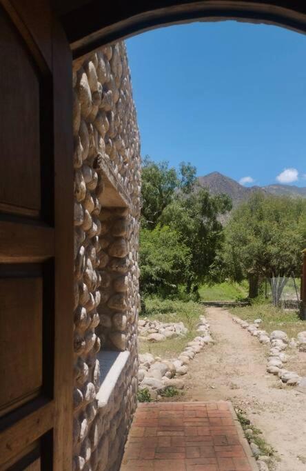 Casa rural, vista al cerro