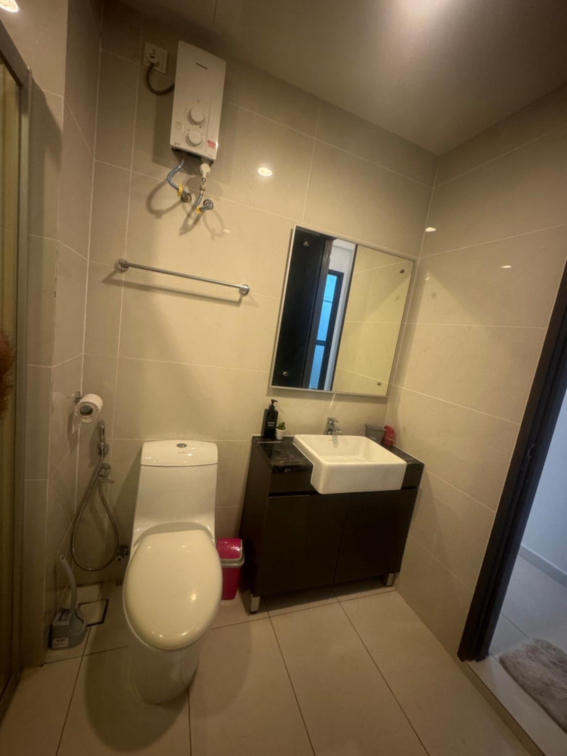 The Seaview Prestige homestay by OnP