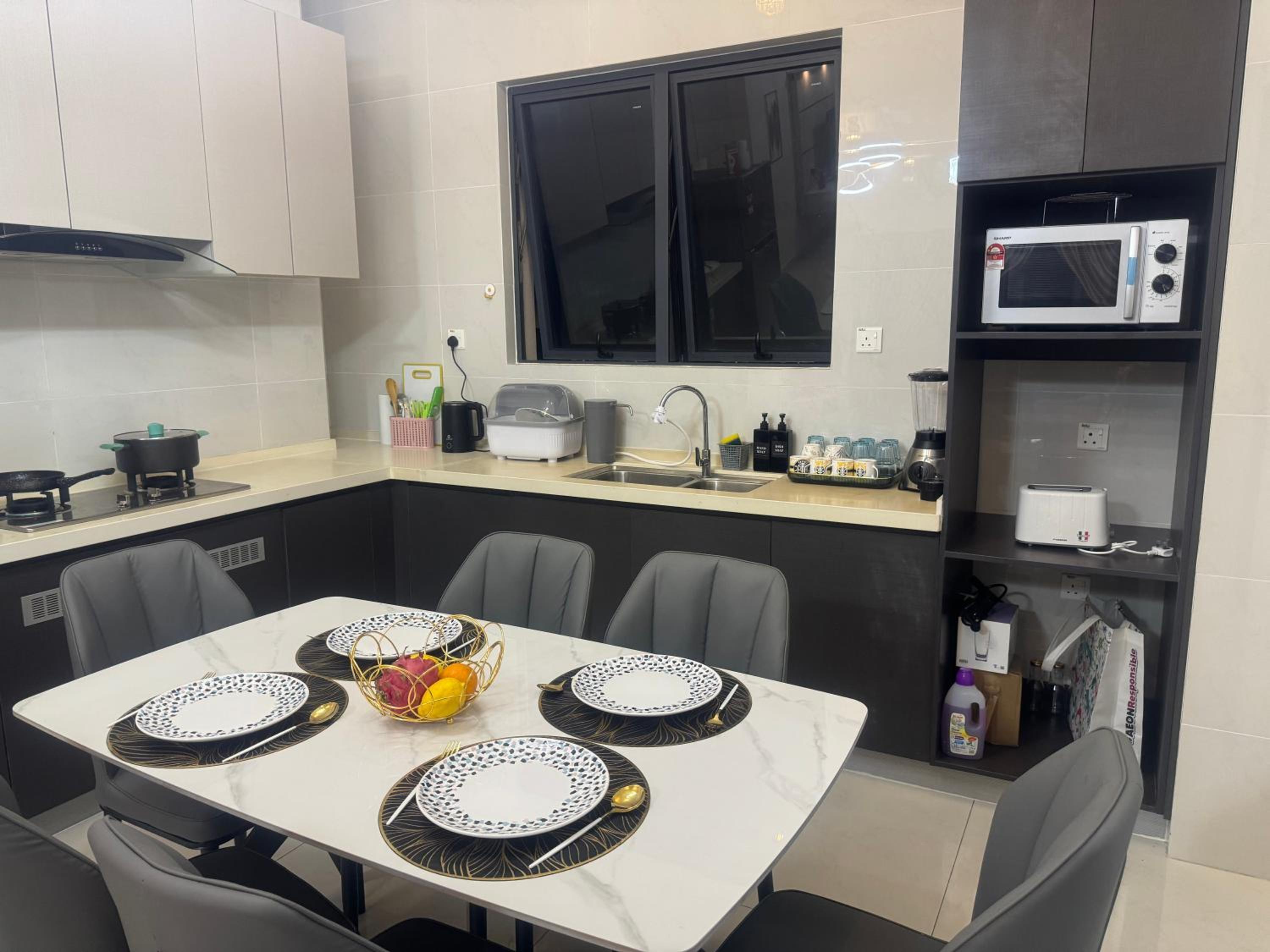 The Seaview Prestige homestay by OnP