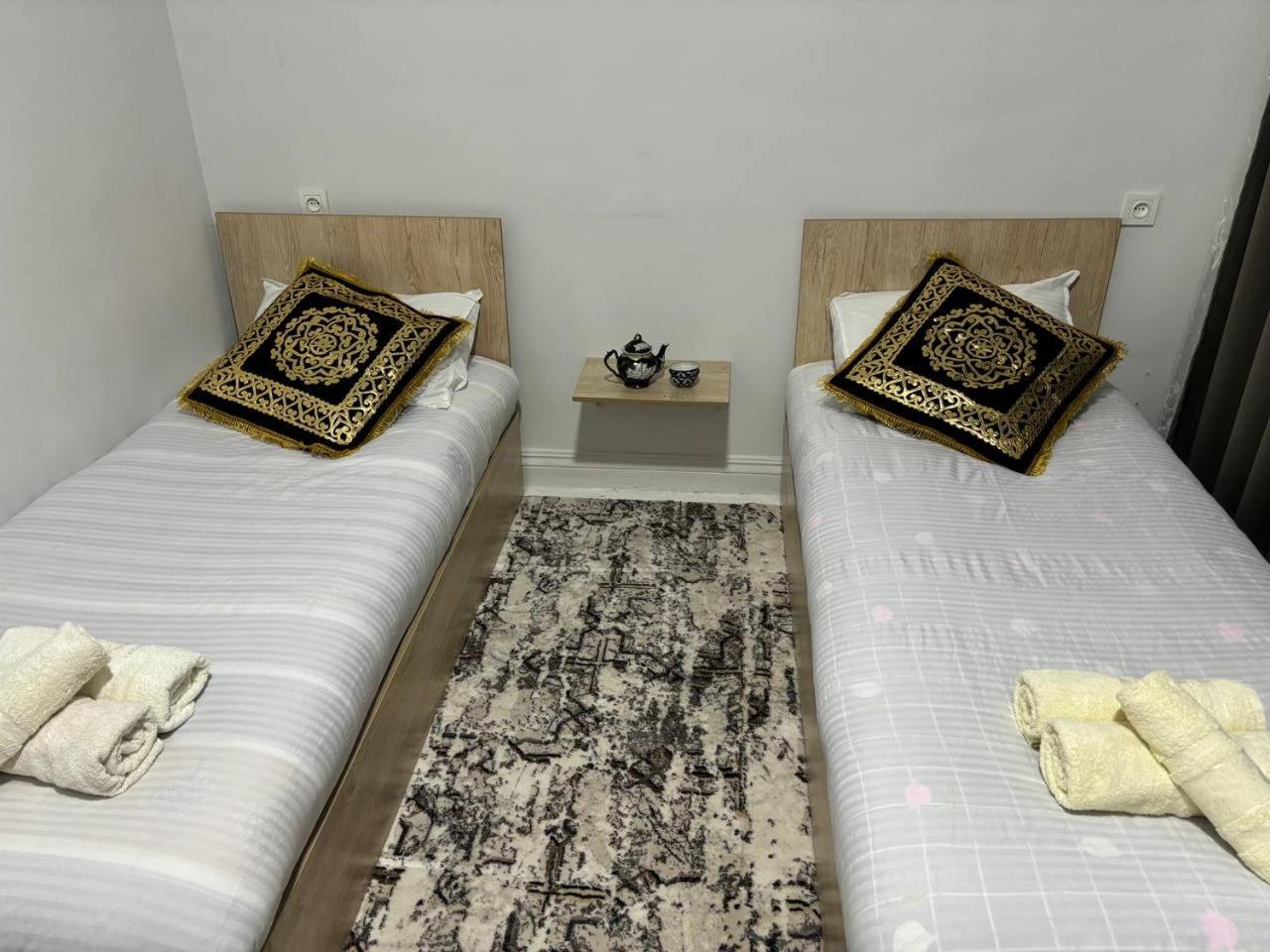 Suzangaran House