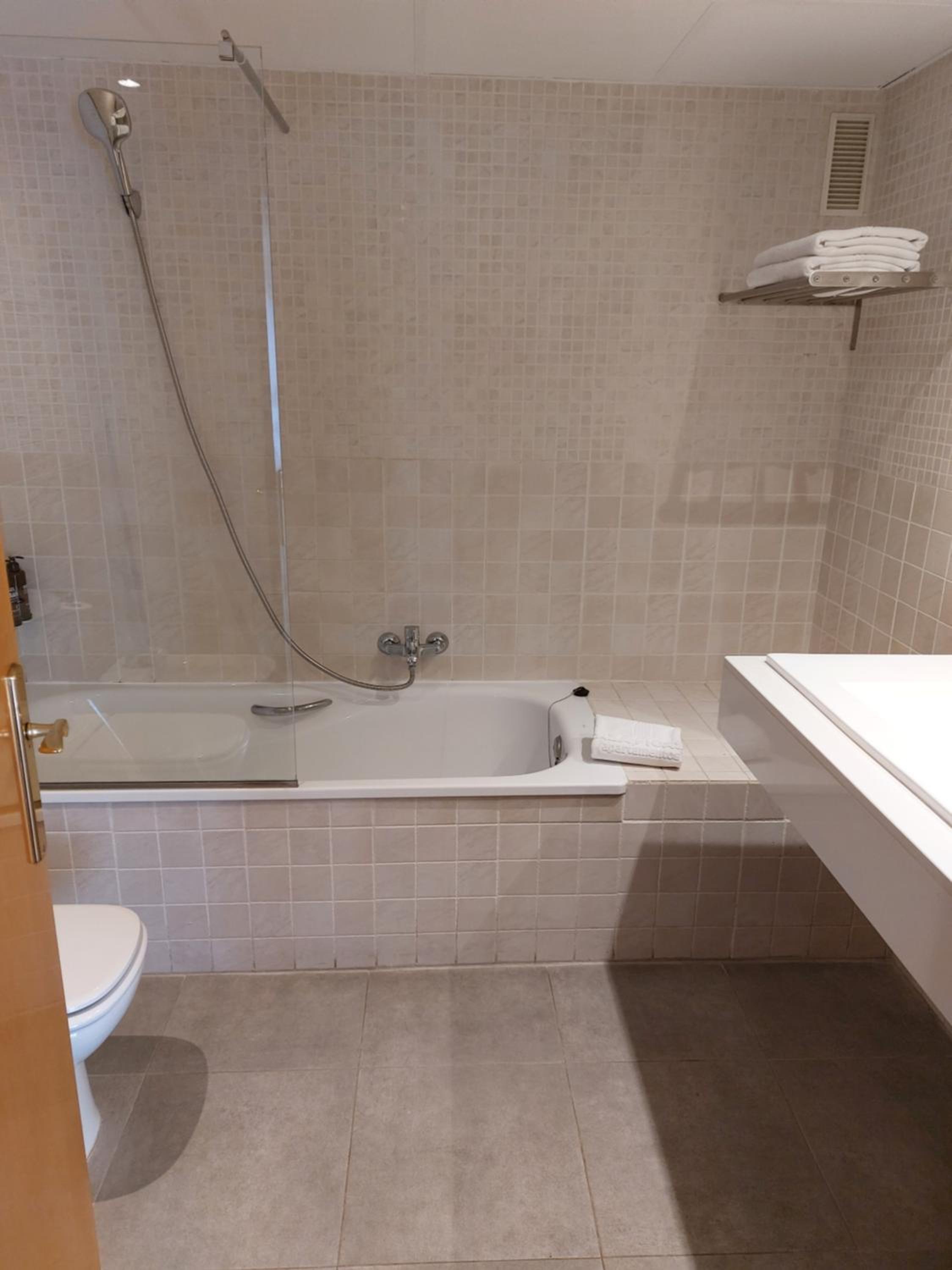 Photo 47