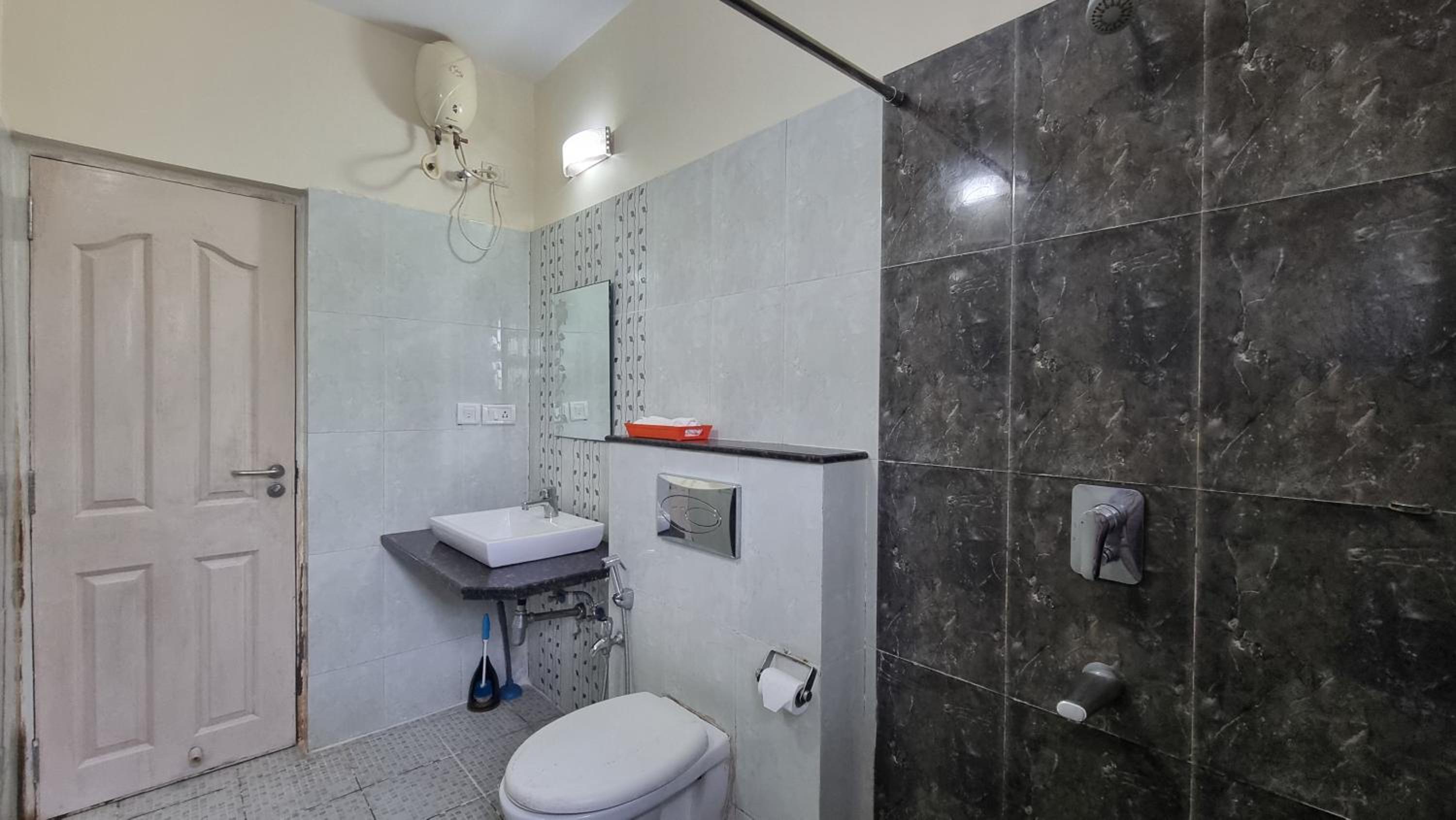 Royale Holiday Villa - 4BHK JAQK Holidays