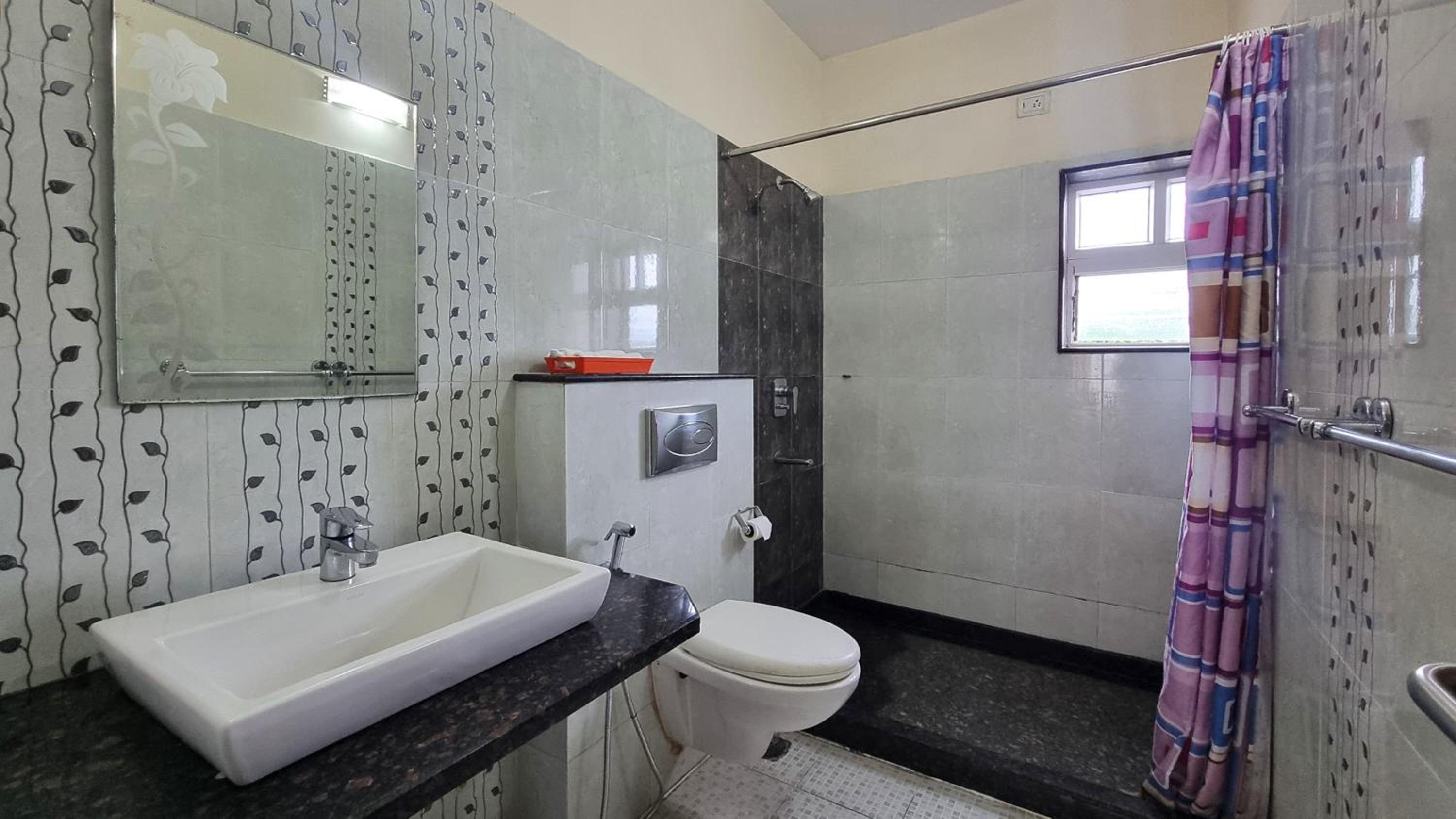 Royale Holiday Villa - 4BHK JAQK Holidays