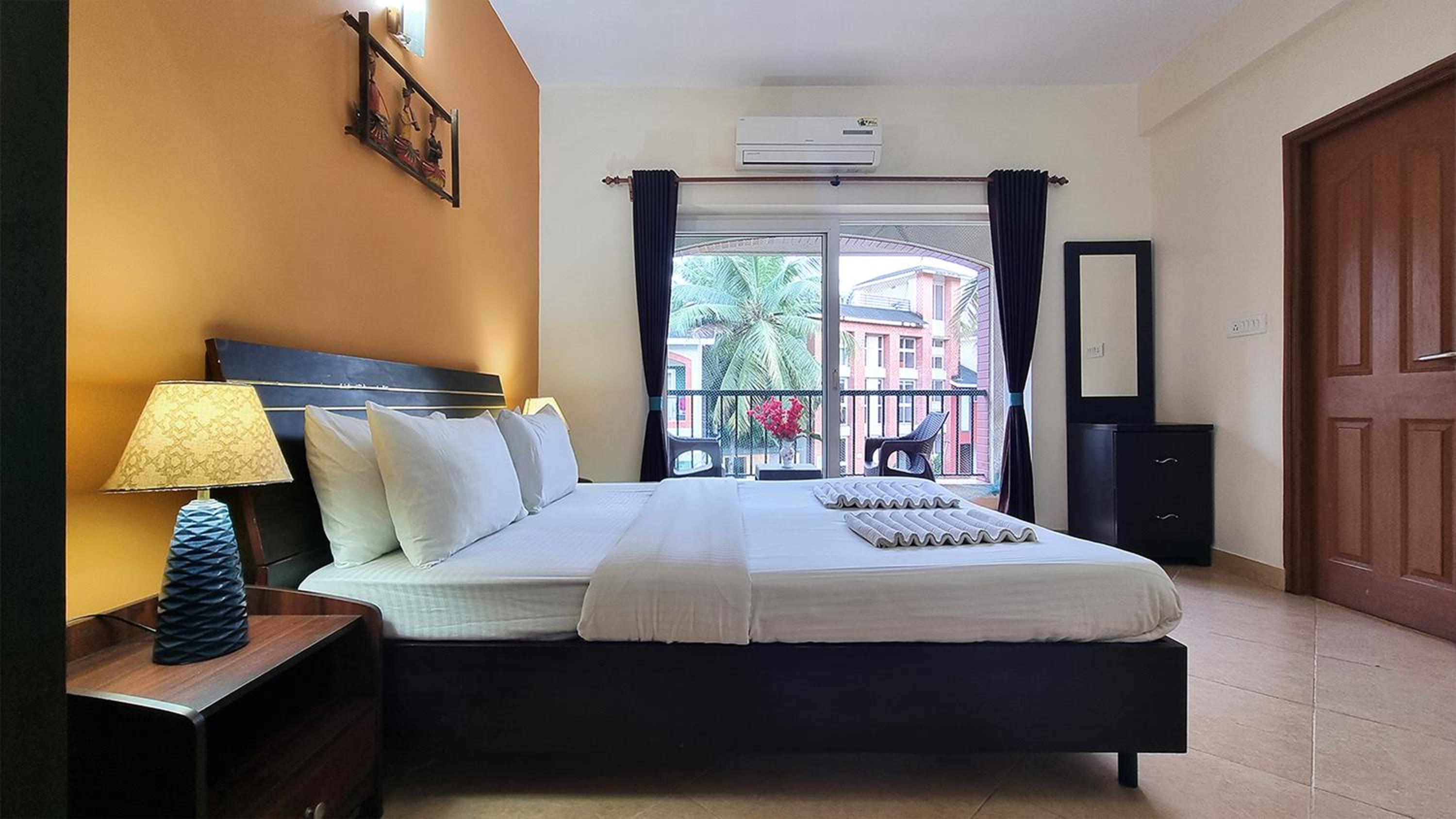 Royale Holiday Villa - 4BHK JAQK Holidays