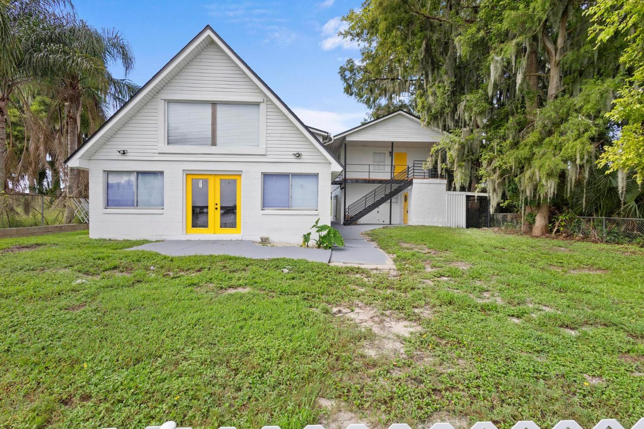 Charming 1br Stay Wi-fi Included 25 Off view 3