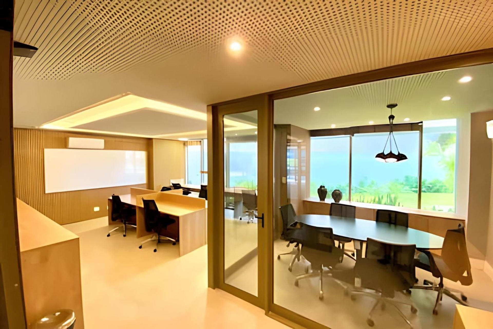 meeting & event spaces