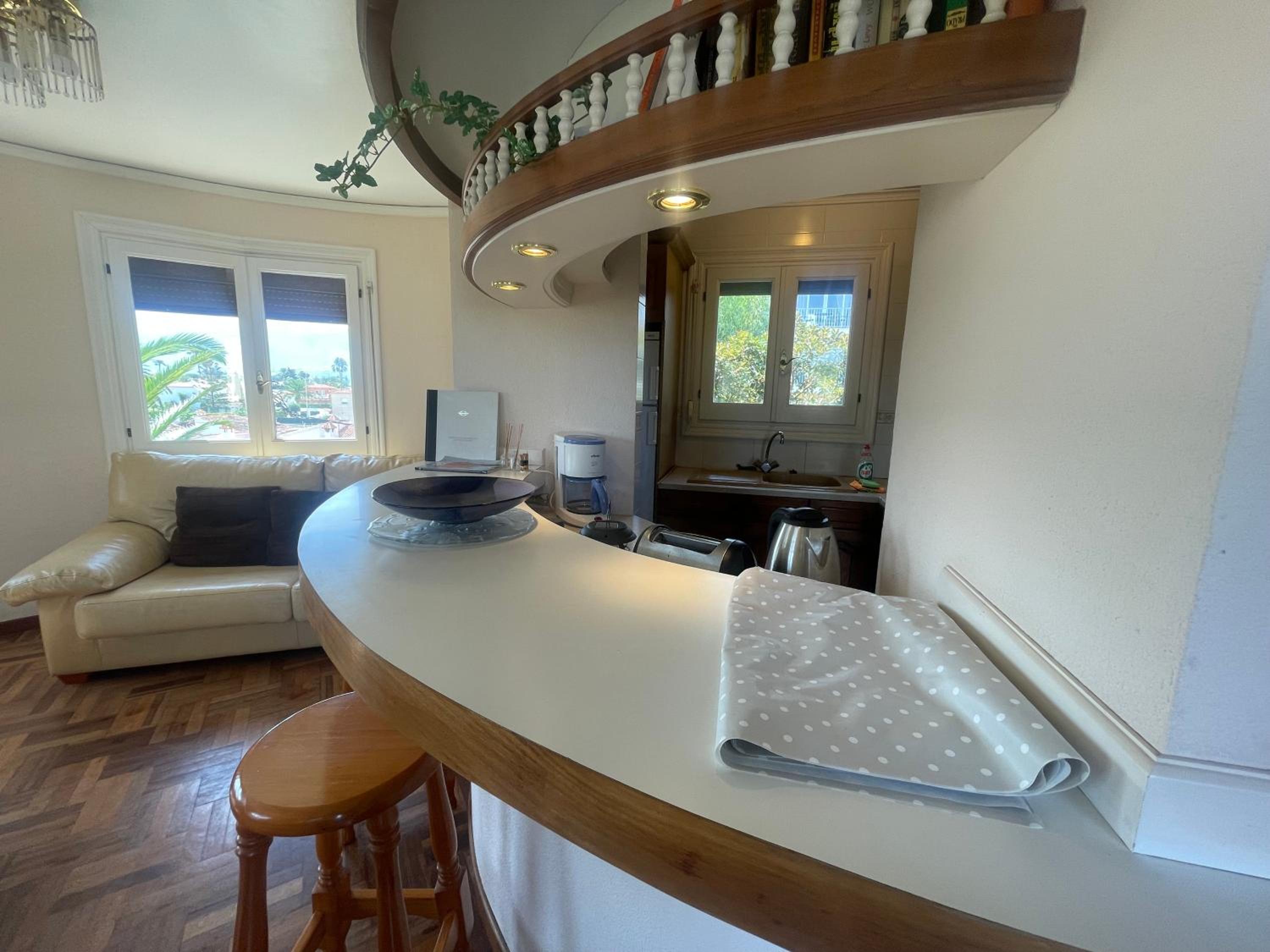 Marina Lodge