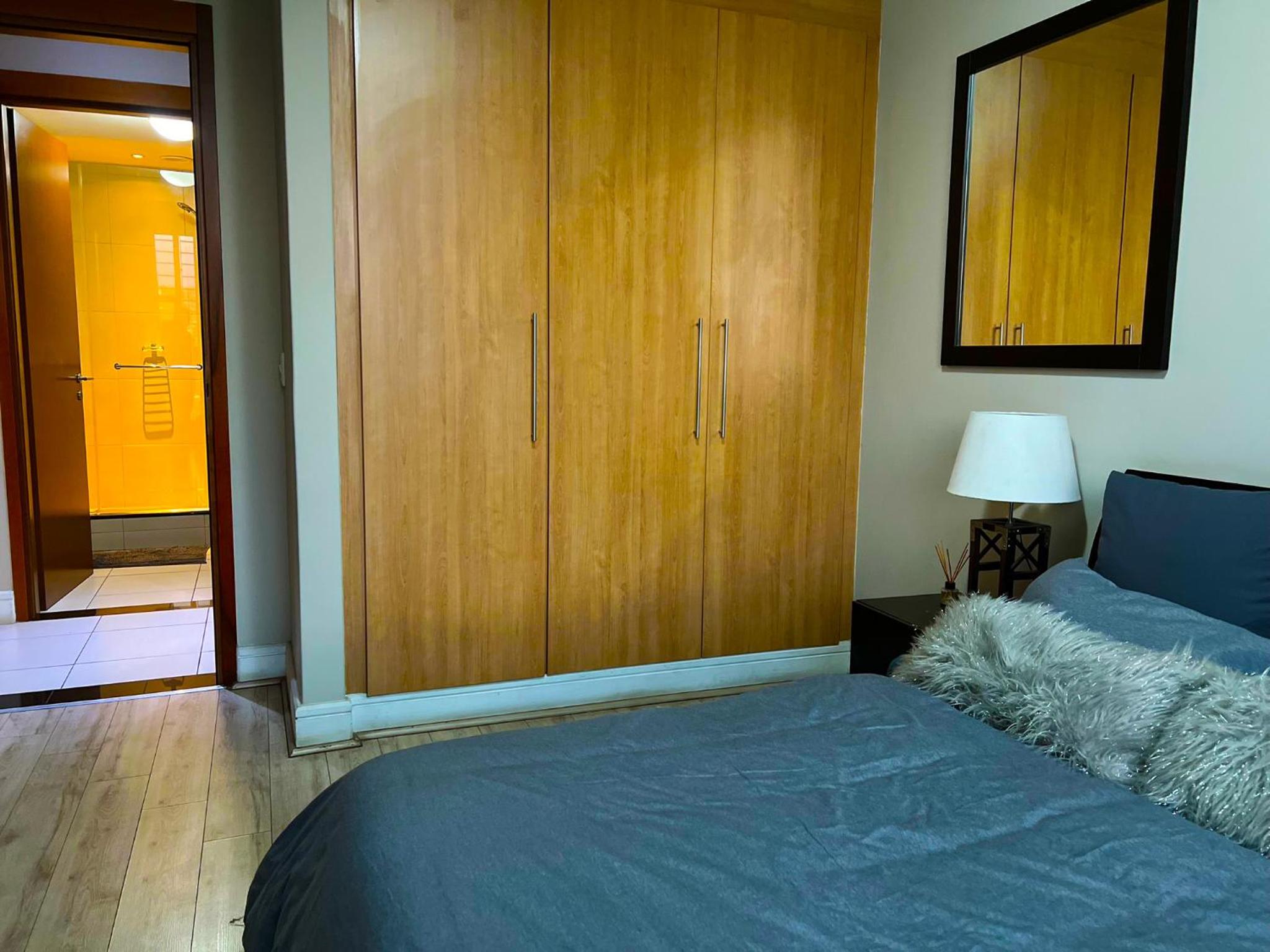 Executive 2-Bedroom Luxury Suite in Bedford Centre Mall
