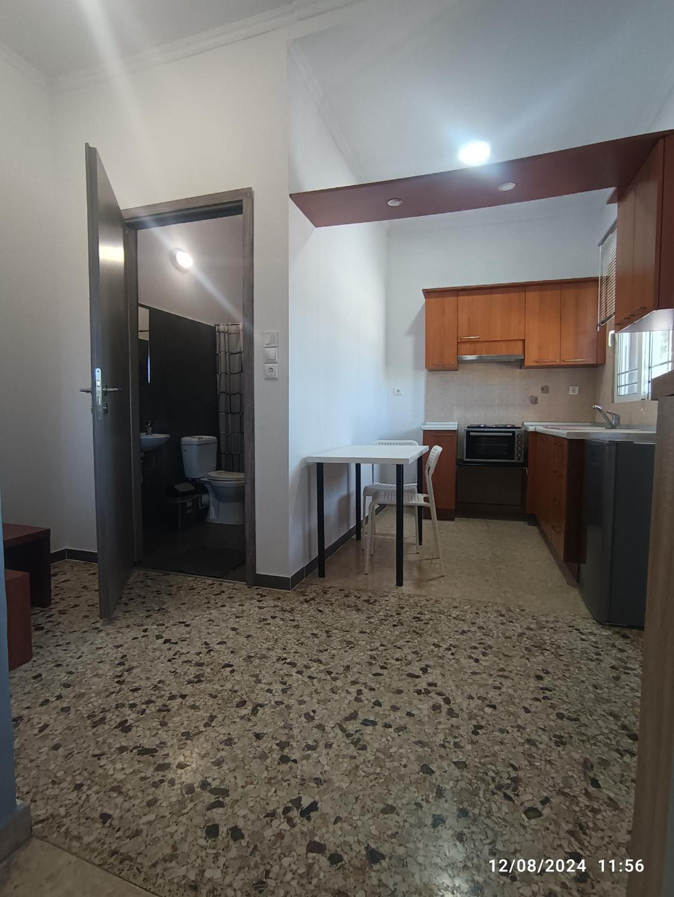 RENA APARTMENTS