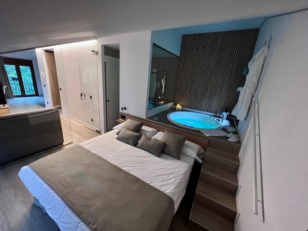 Apartaments Turistics El Buner