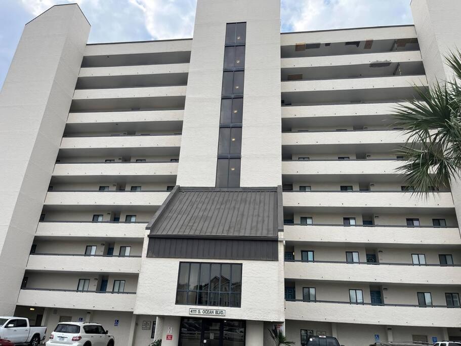 Hotel Sunrise Over The Pointe II - Image 1