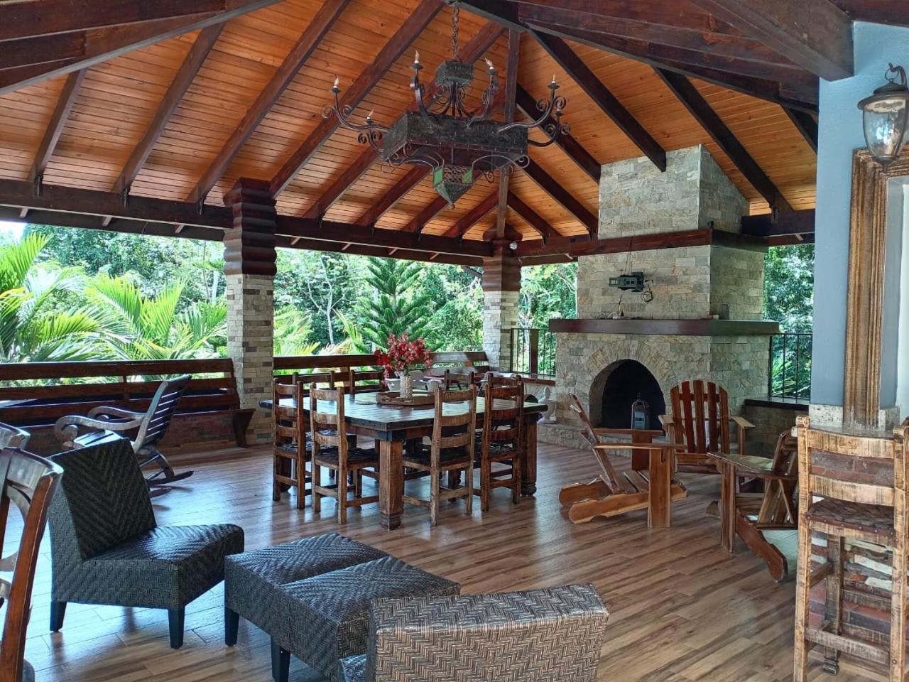 Villa María mountain village Jarabacoa