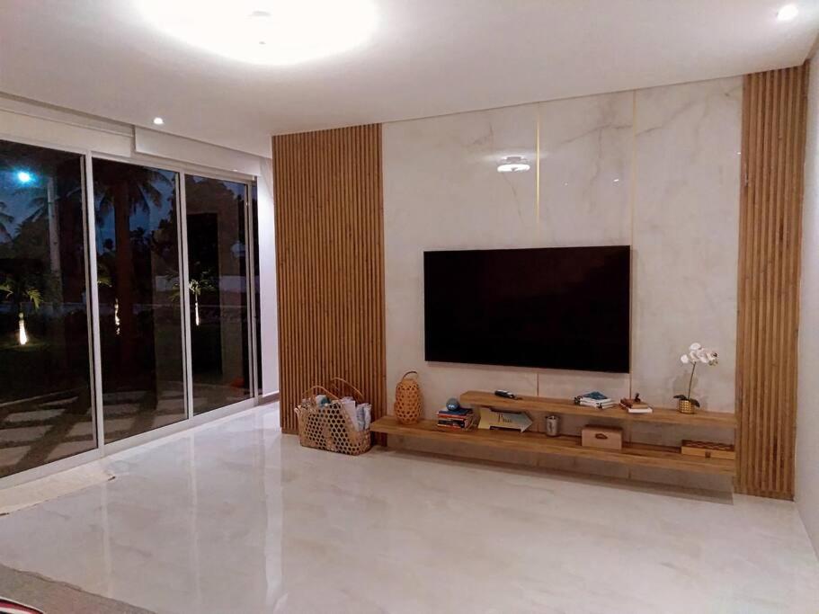 Casa Caminho da Praia Maragogi Condomínio saída direto na Praia Mar