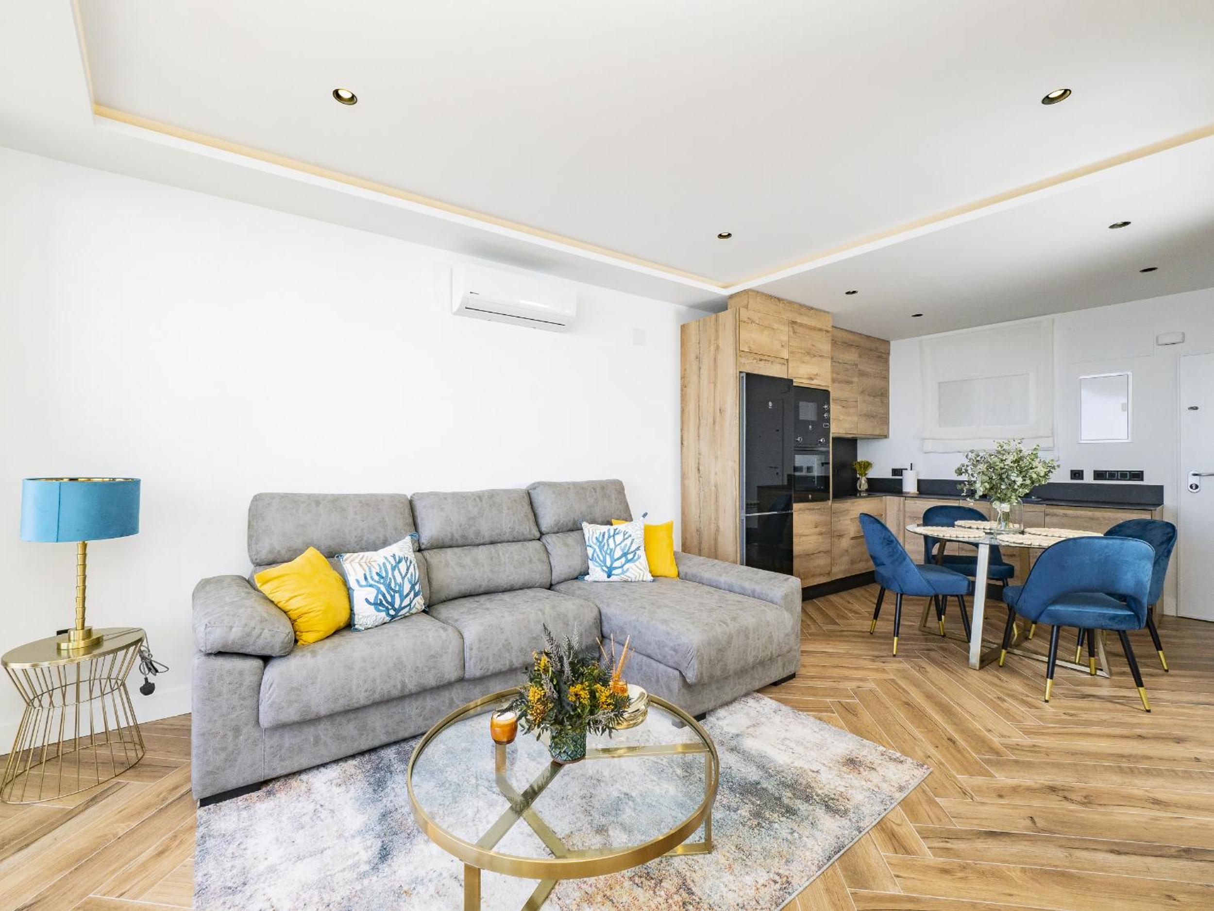 Cubo's Vistalmar Calahonda Apartment
