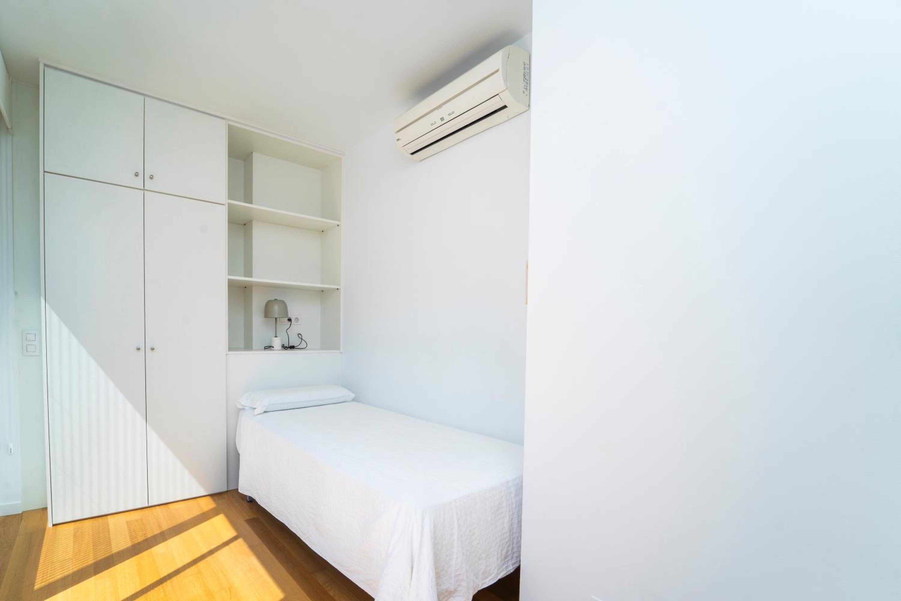 Apartamentos Alicante Centro by Renthas