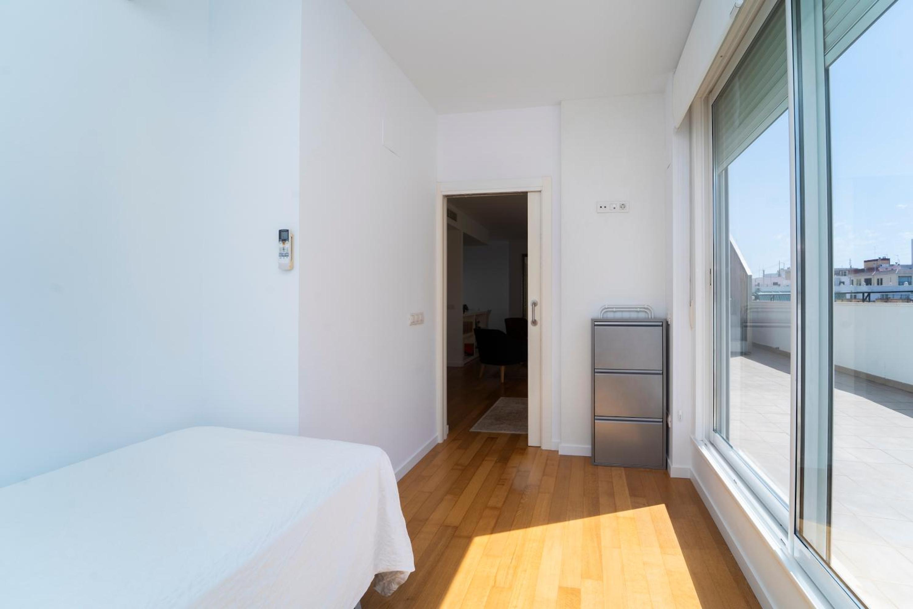 Apartamentos Alicante Centro by Renthas