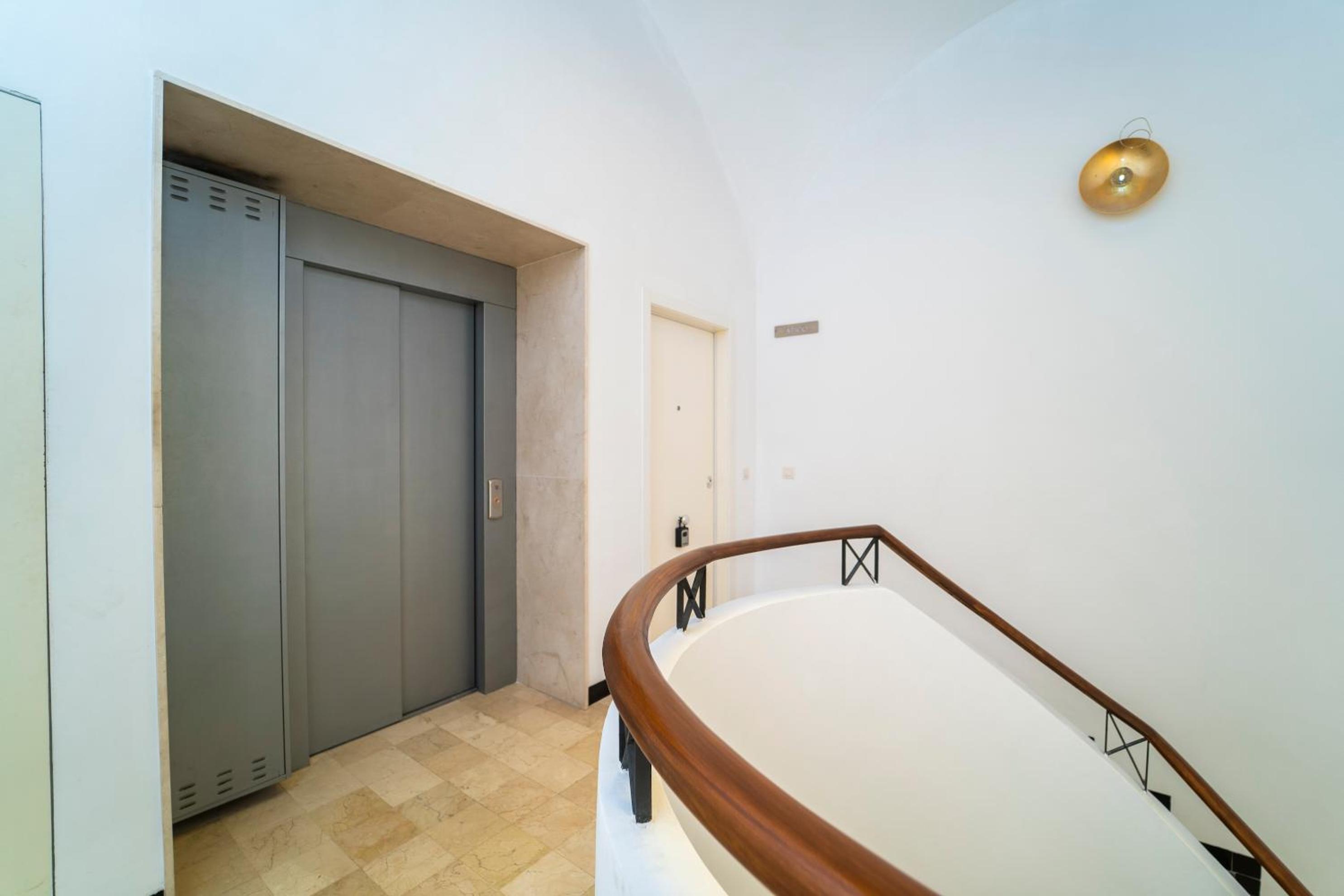 Apartamentos Alicante Centro by Renthas