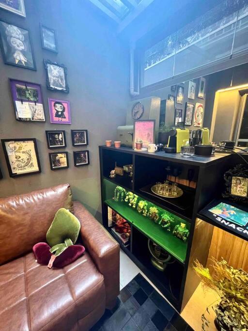 lounge