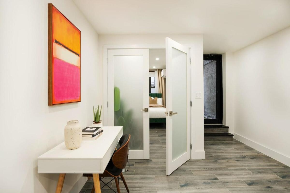 317-1D New 2BR Duplex WD Private Backyard