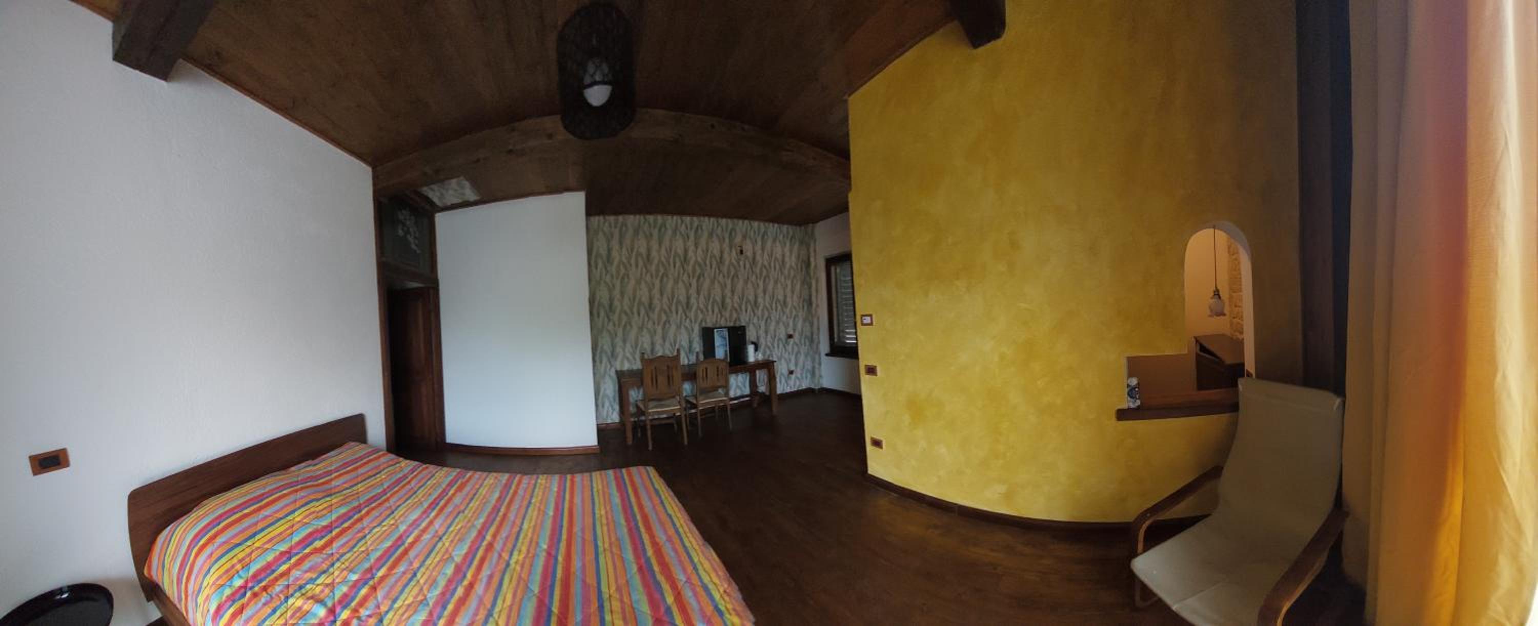 Photo 6