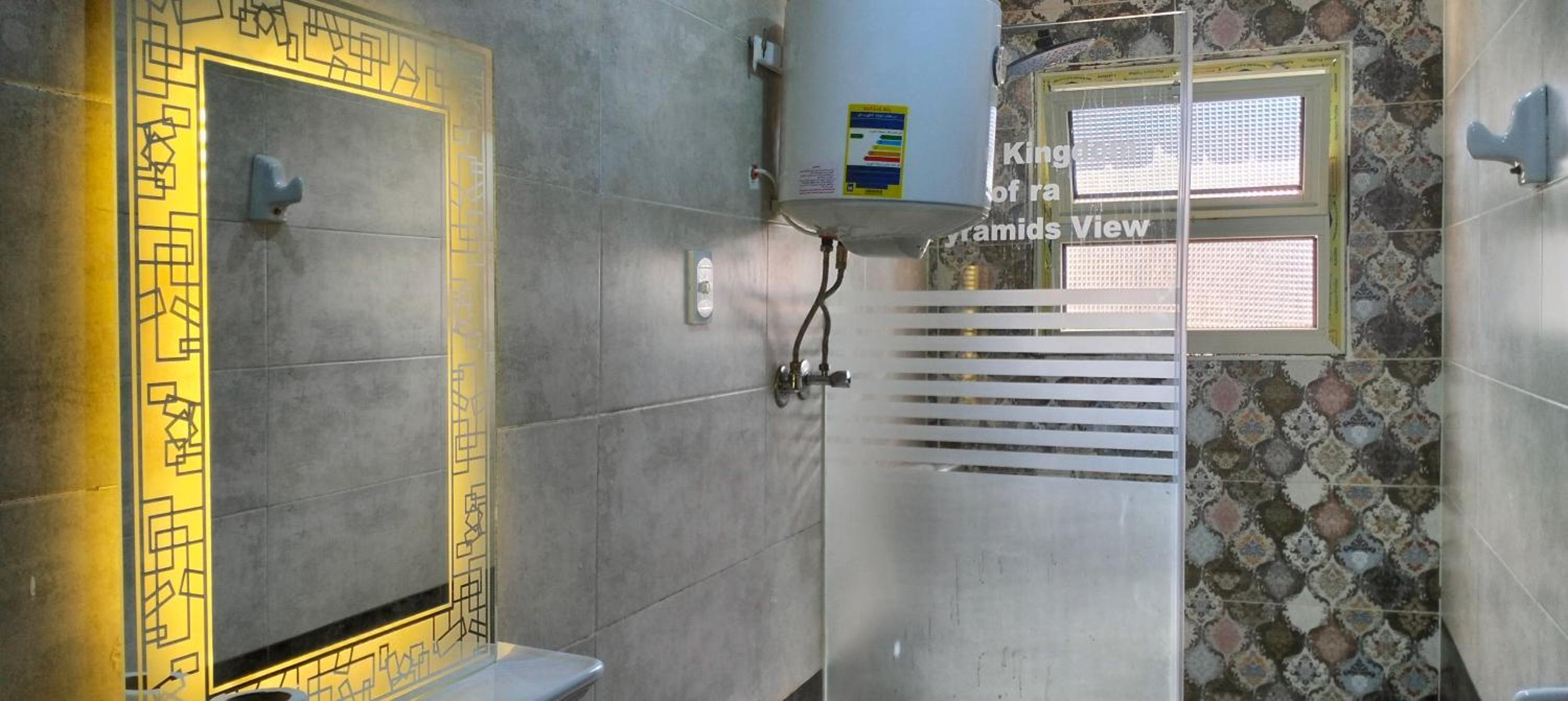Royal Zeina Pyramids Inn