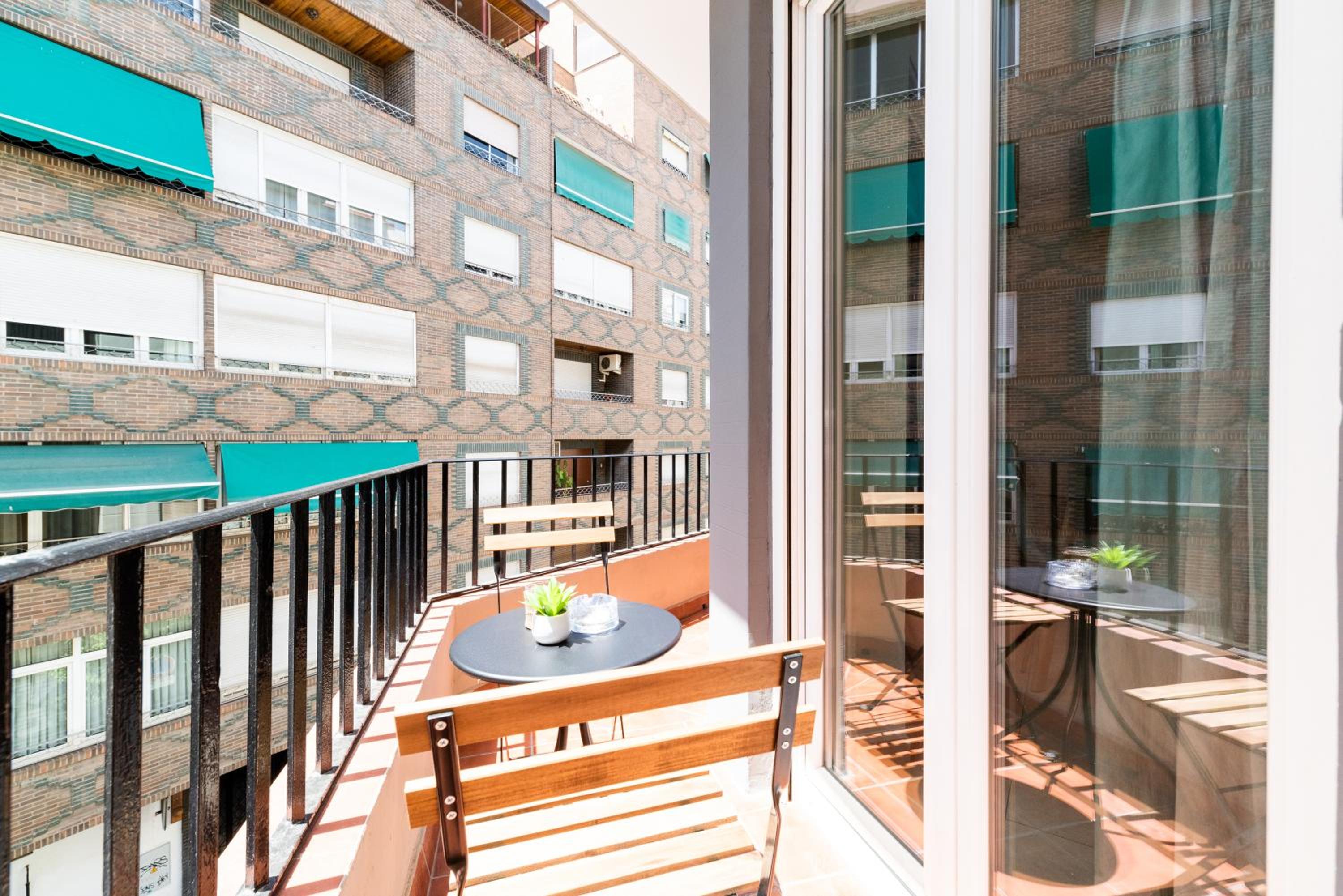 Wekey Homes Centrico y Familiar, Parking Incluido