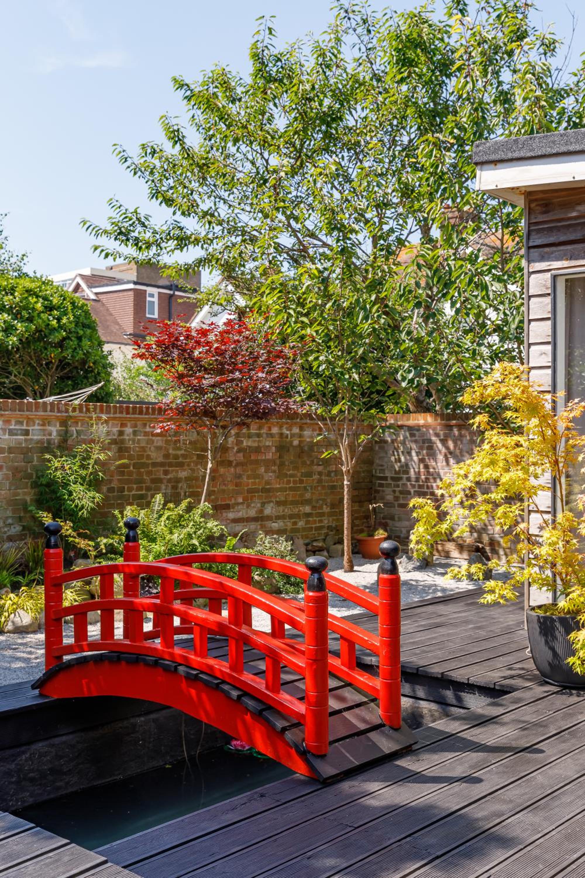 The Artist's Studio Hove - with Unique Japanese Garden view 2