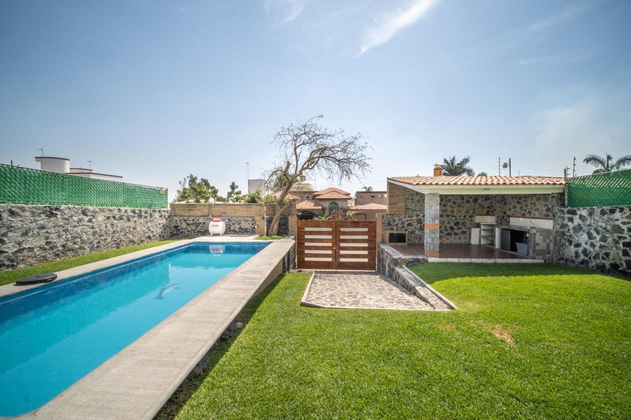 3BR Casa familiar con alberca y asador en Oaxtepec view 3