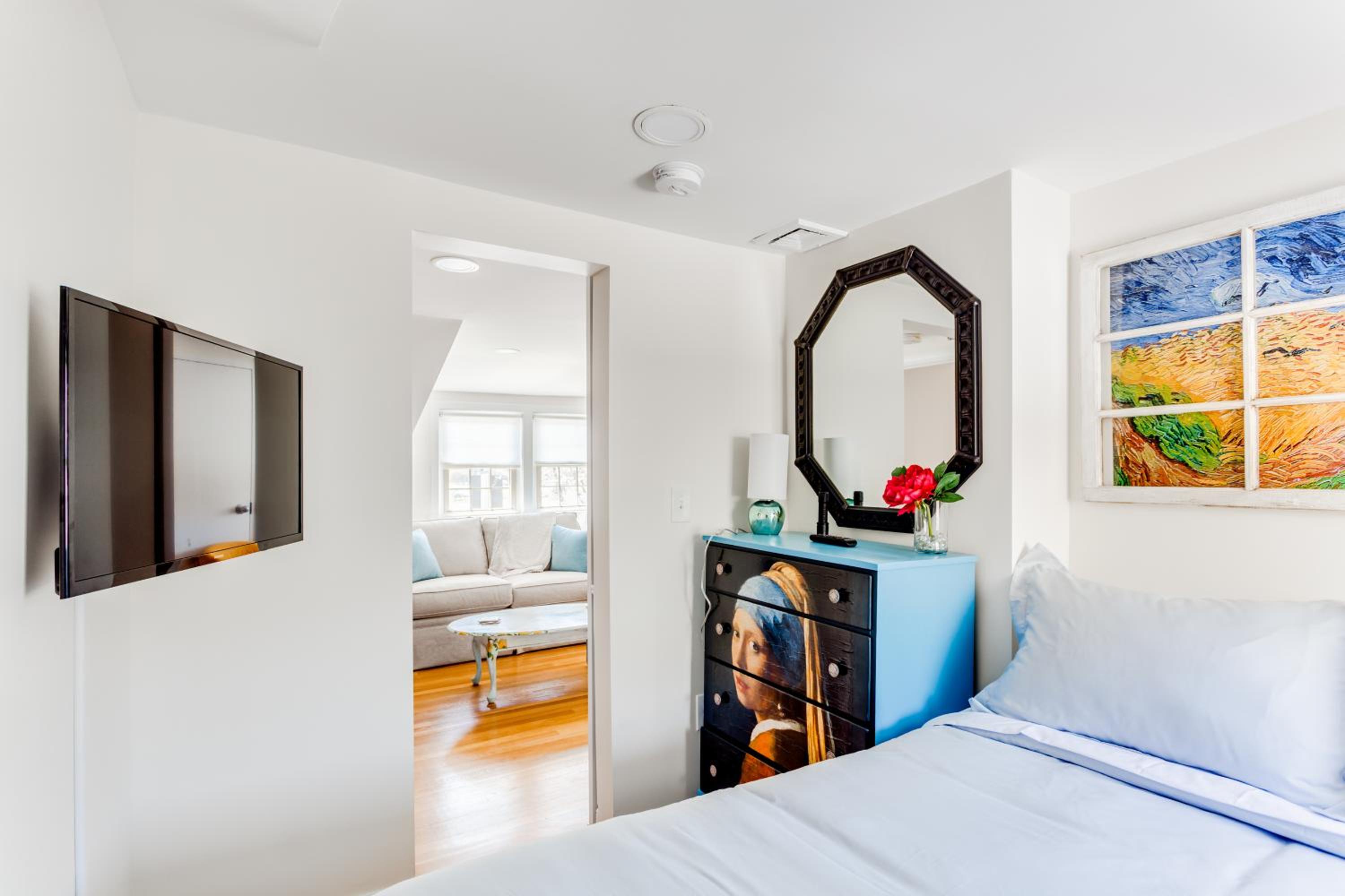 Sunny Westport 2 BR Retreat above Historic Mill - Property Image 17