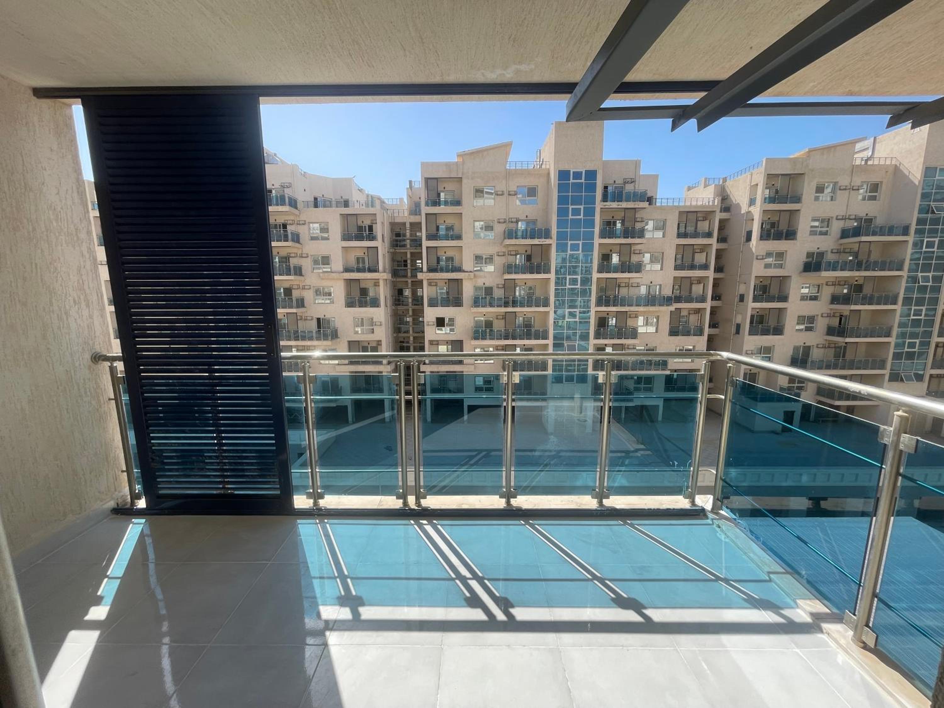 Luxury Apartment in Down Town - New Alamein