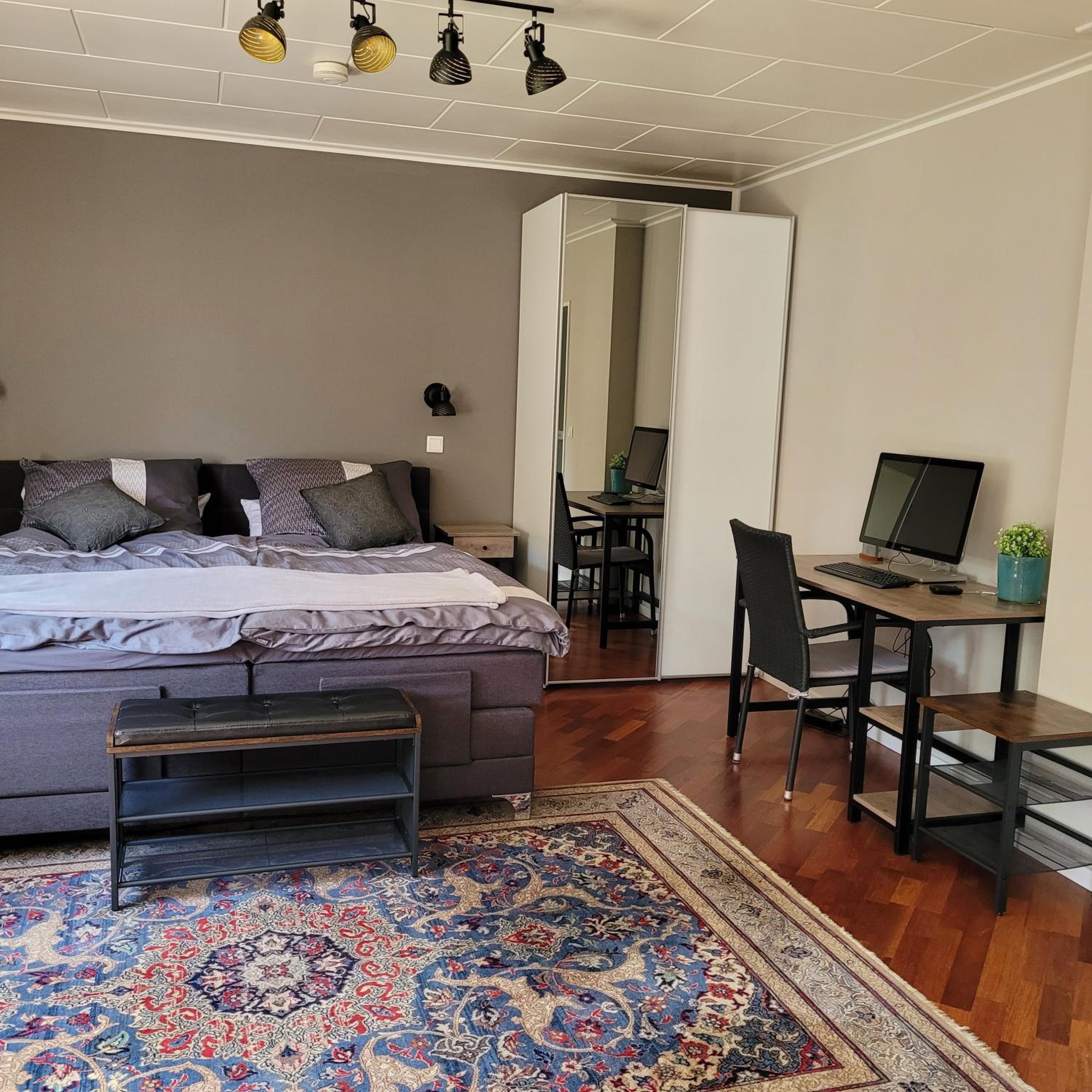 Messe und Ferienapartment, 90 qm, 2 Schlafzimmer, 1-4 Gäste