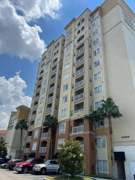 1 Bedroom - Grand Suite 5 min to Universal, I-drive & Outlets