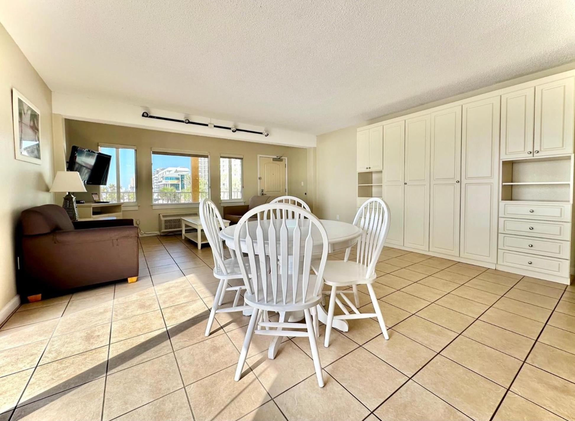 Casa Blanca Resort Gulf Front 313 view 3