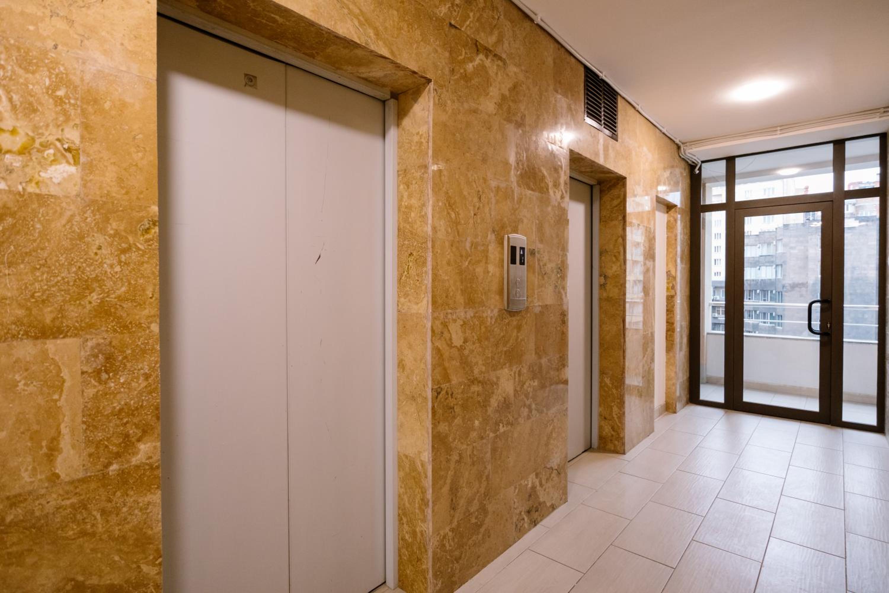 hotelise I Aura Apartment