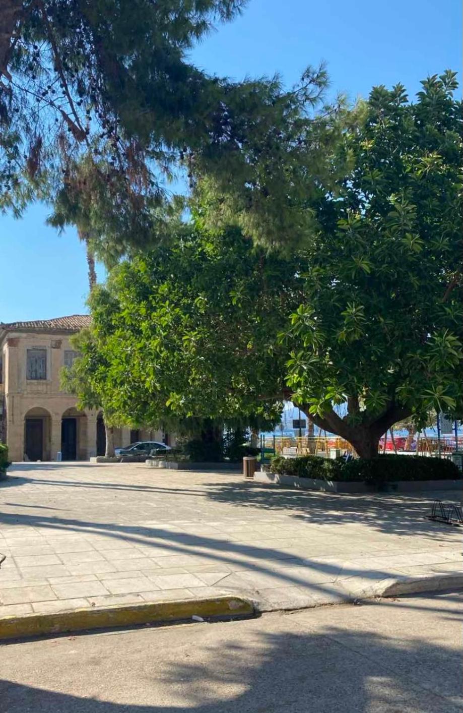 Port House in the heart of Koroni view 2