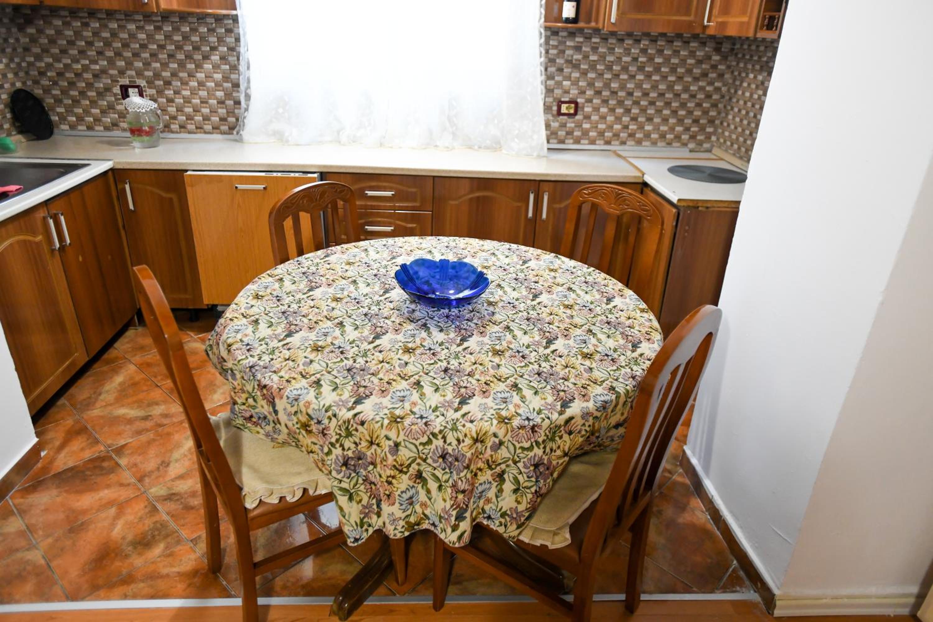 Guest House Flowers
