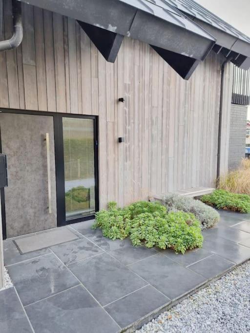 Photo 32