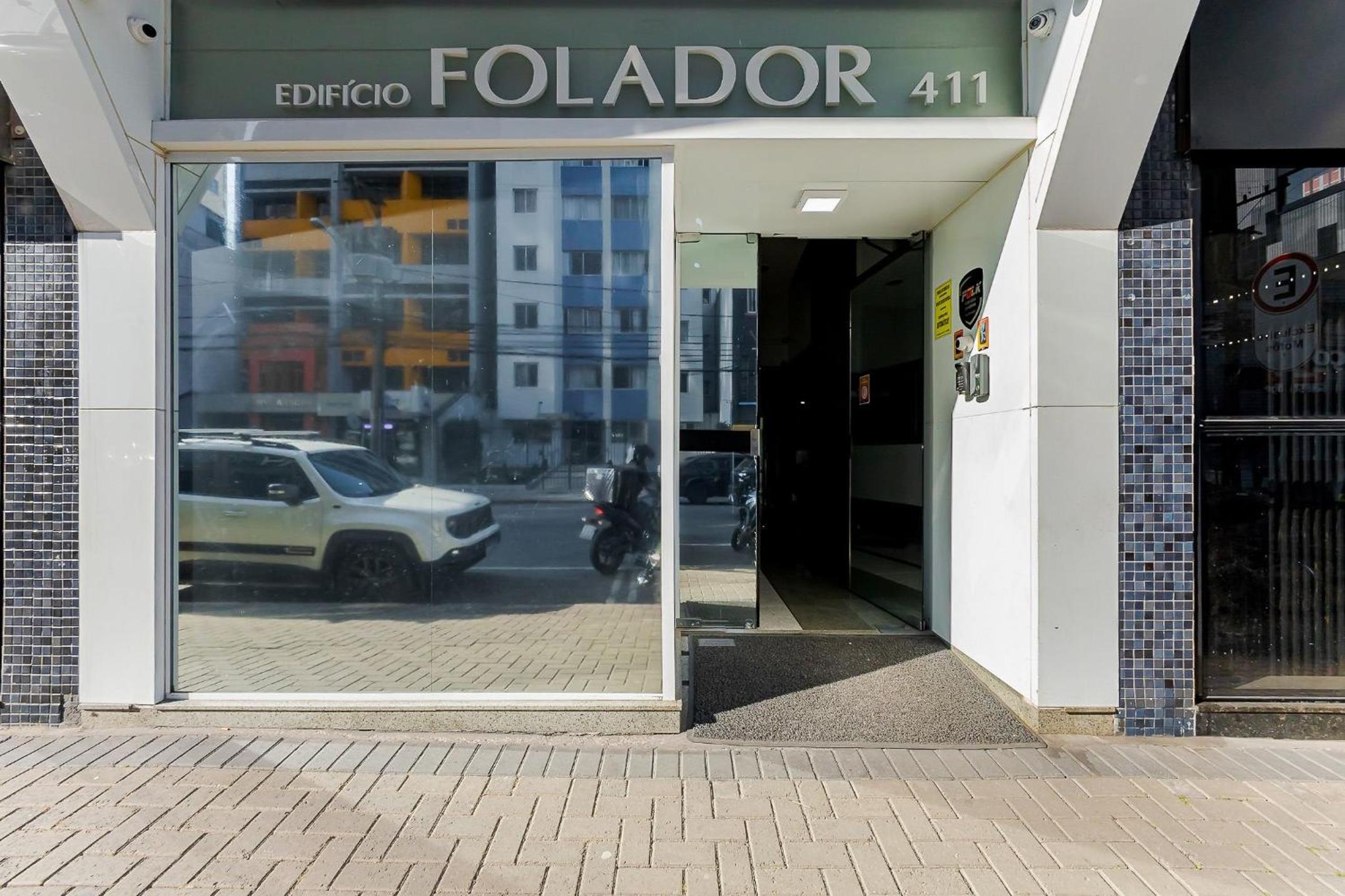 Centro de Curitiba | Ao Lado de Shopping e Estádio