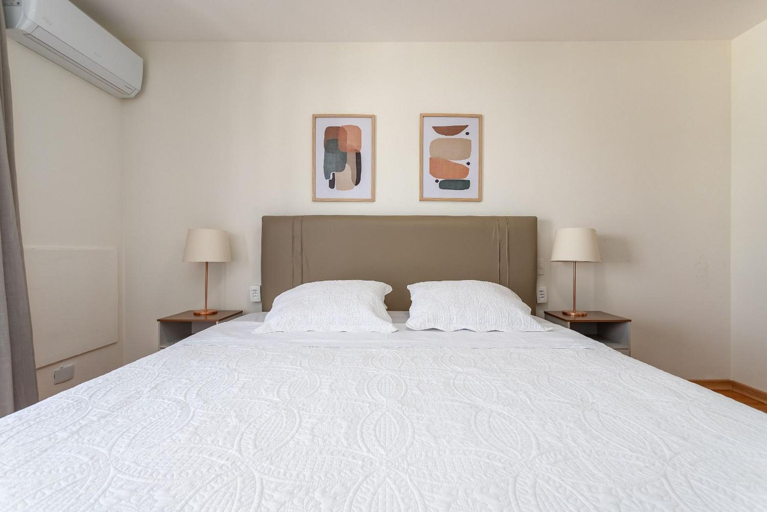 (1402) 2 Suites, Sea and Christ View