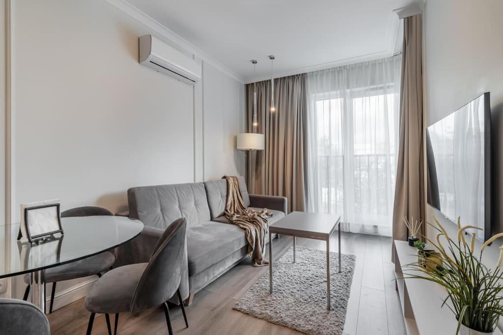 Urban Chic - City Center - 3 Bedroom Apartment - 12 People - Siedmiogrodzka 3