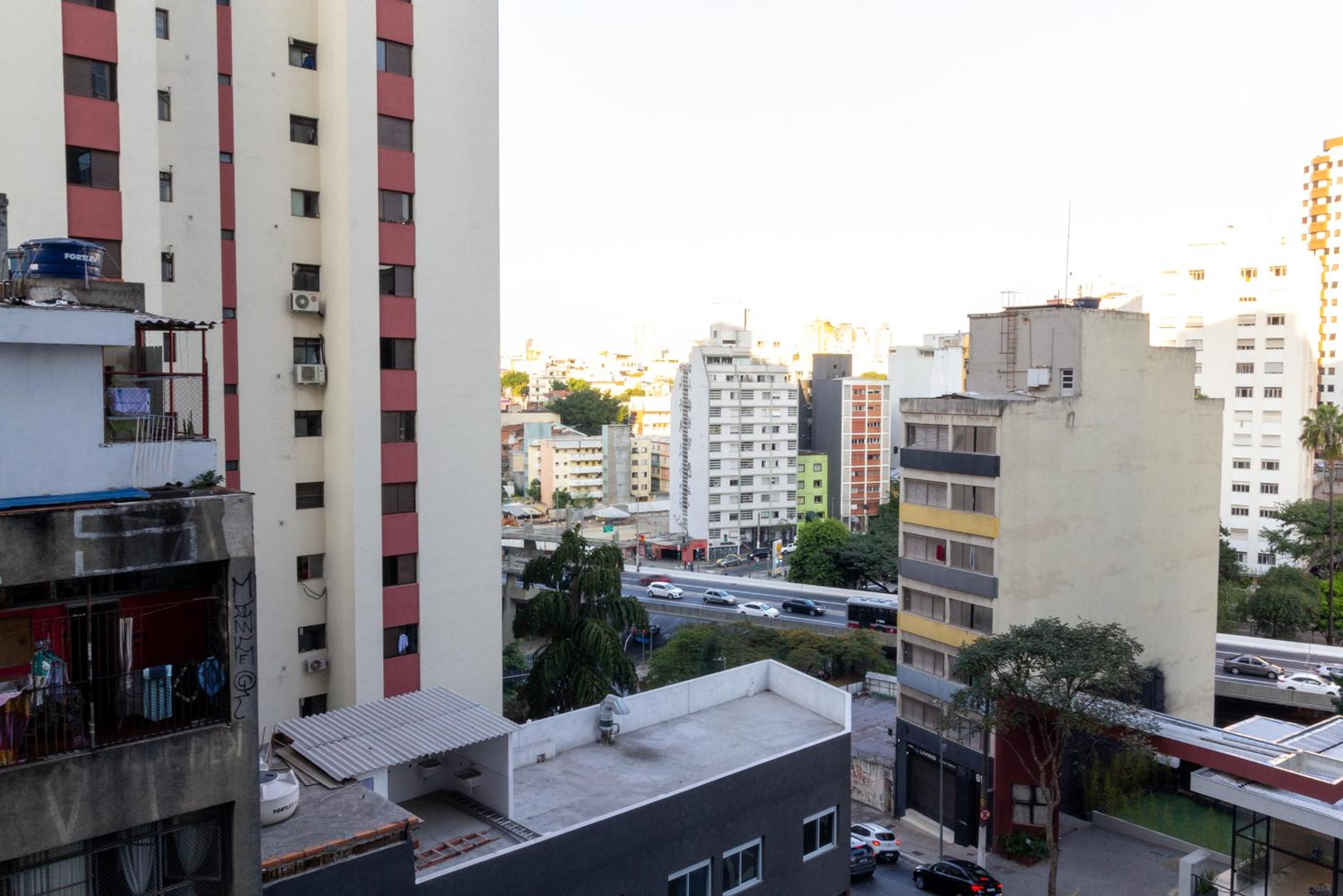 Bela Vista excelente local ao lado da Frei Caneca e Sirio Libanes 5